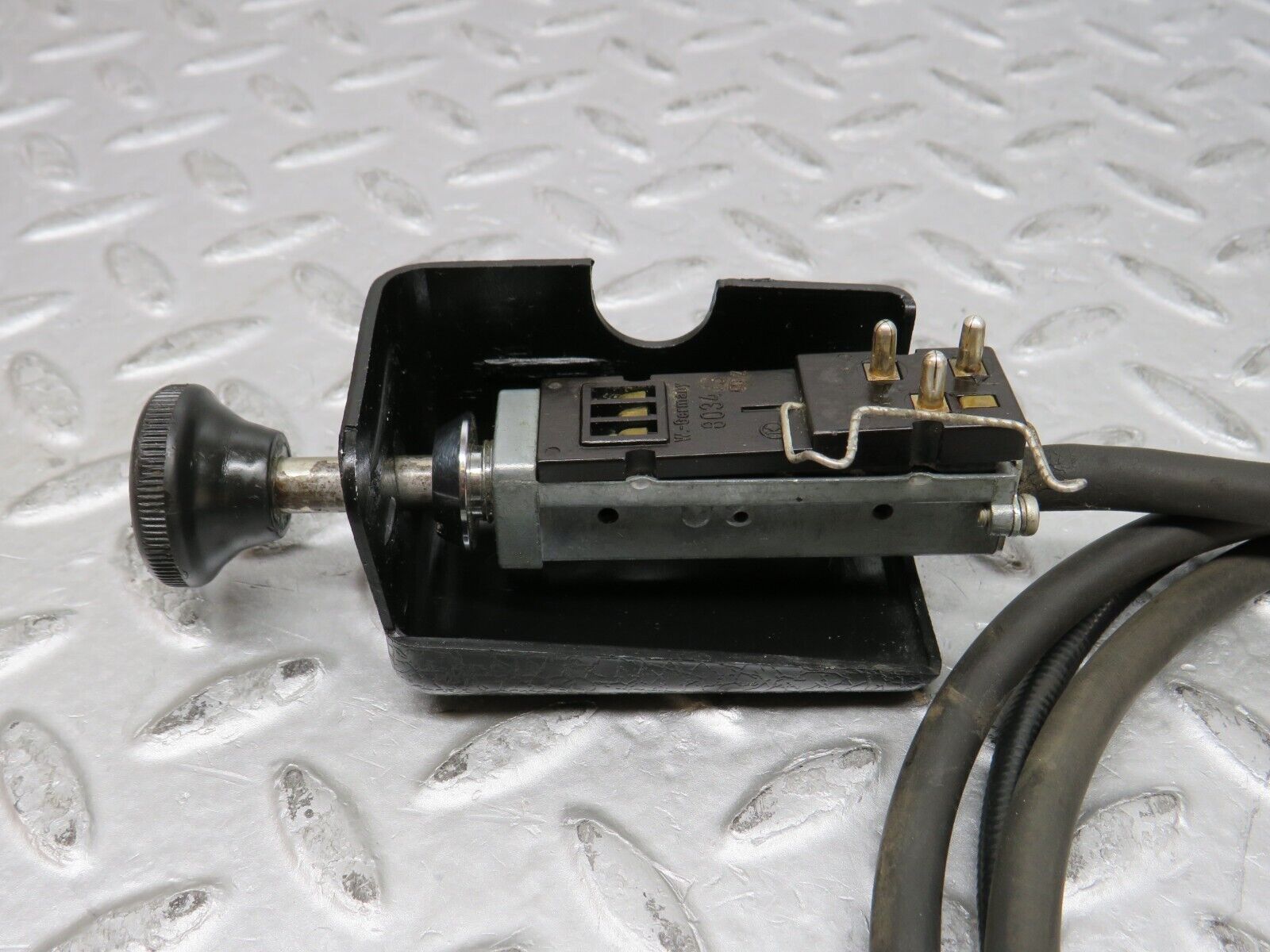 37408 Mercedes-Benz W109 300SEL Choke Cable With Knob 8034/3