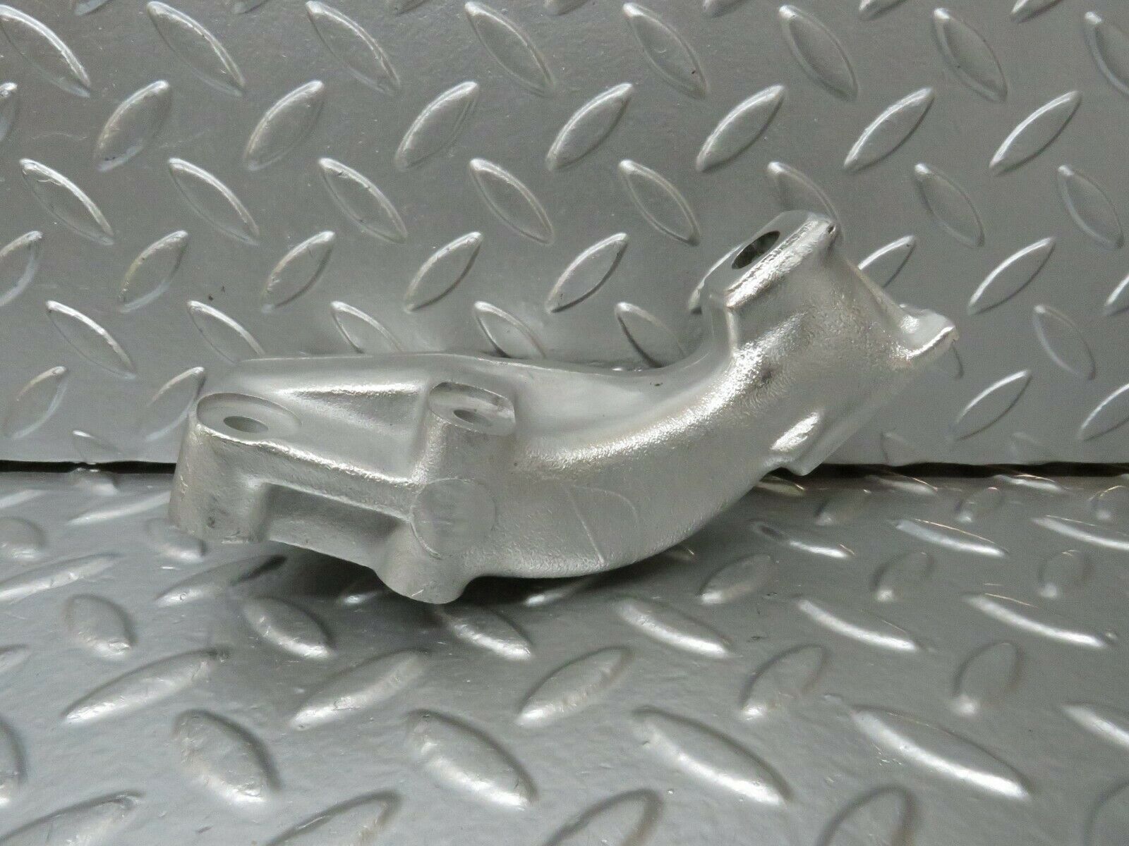 23895 Mercedes-Benz C107 450SLC Engine Mount Bracket Left Side 1162234604