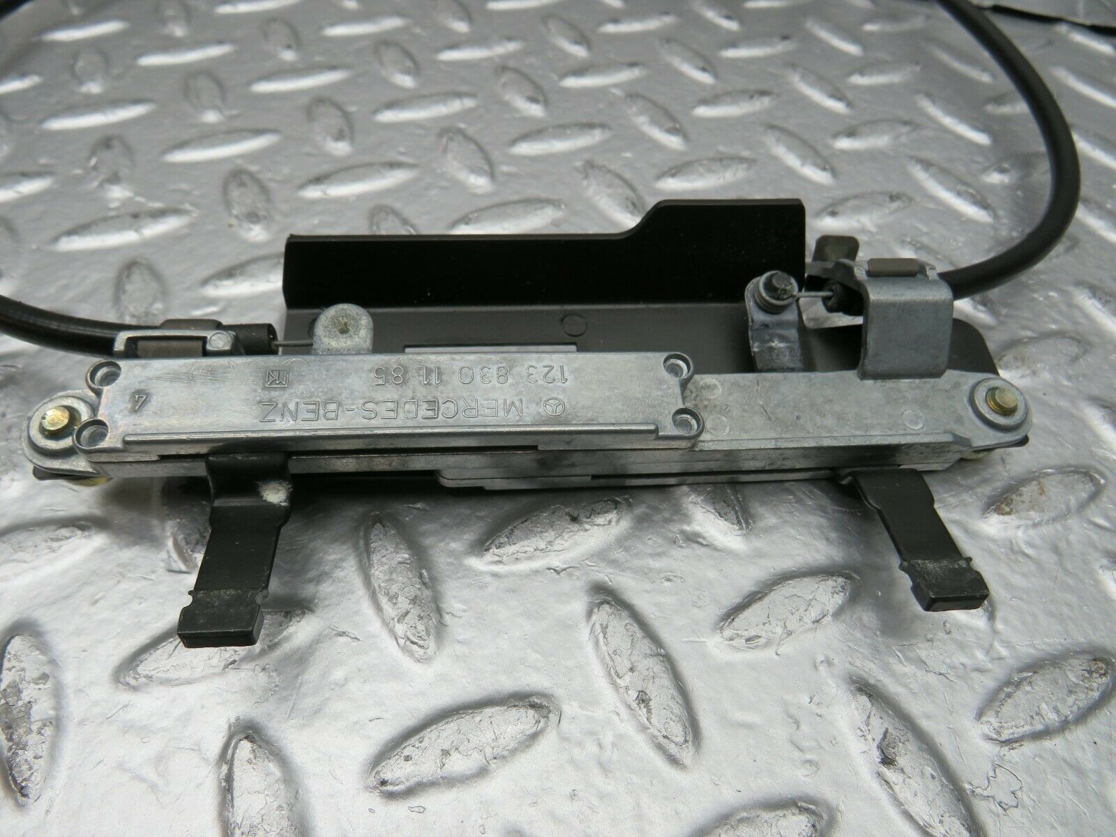 24135 Mercedes-Benz W123 280E Heater Slider Control 1238301185