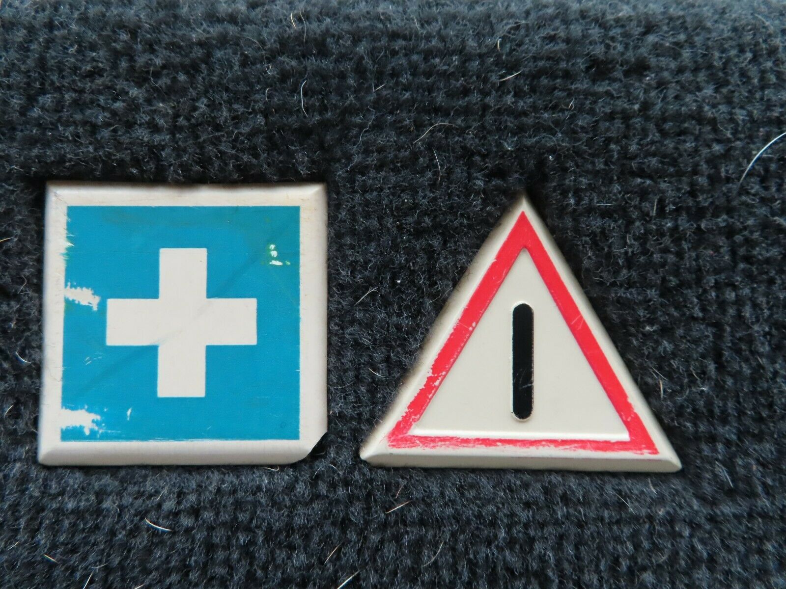 6664 Mercedes-Benz S124 E220 Wagon Rear Right Boot Cover Panel