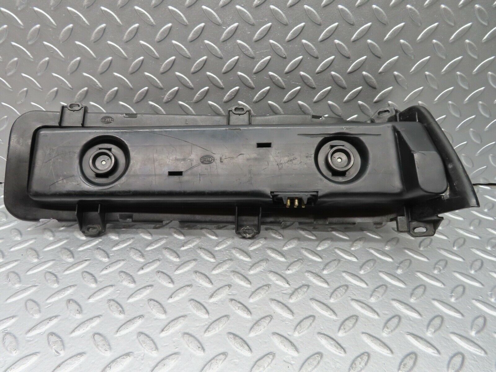 19876 Mercedes-Benz C123 230CE Coupe Tail Light Bulb Holder Left Side