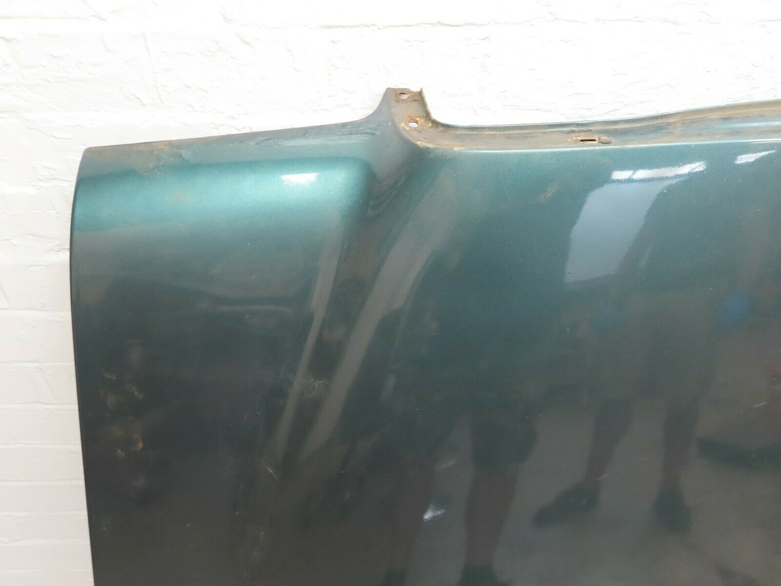 4769 Mercedes-Benz W114 280CE Coupe Bonnet