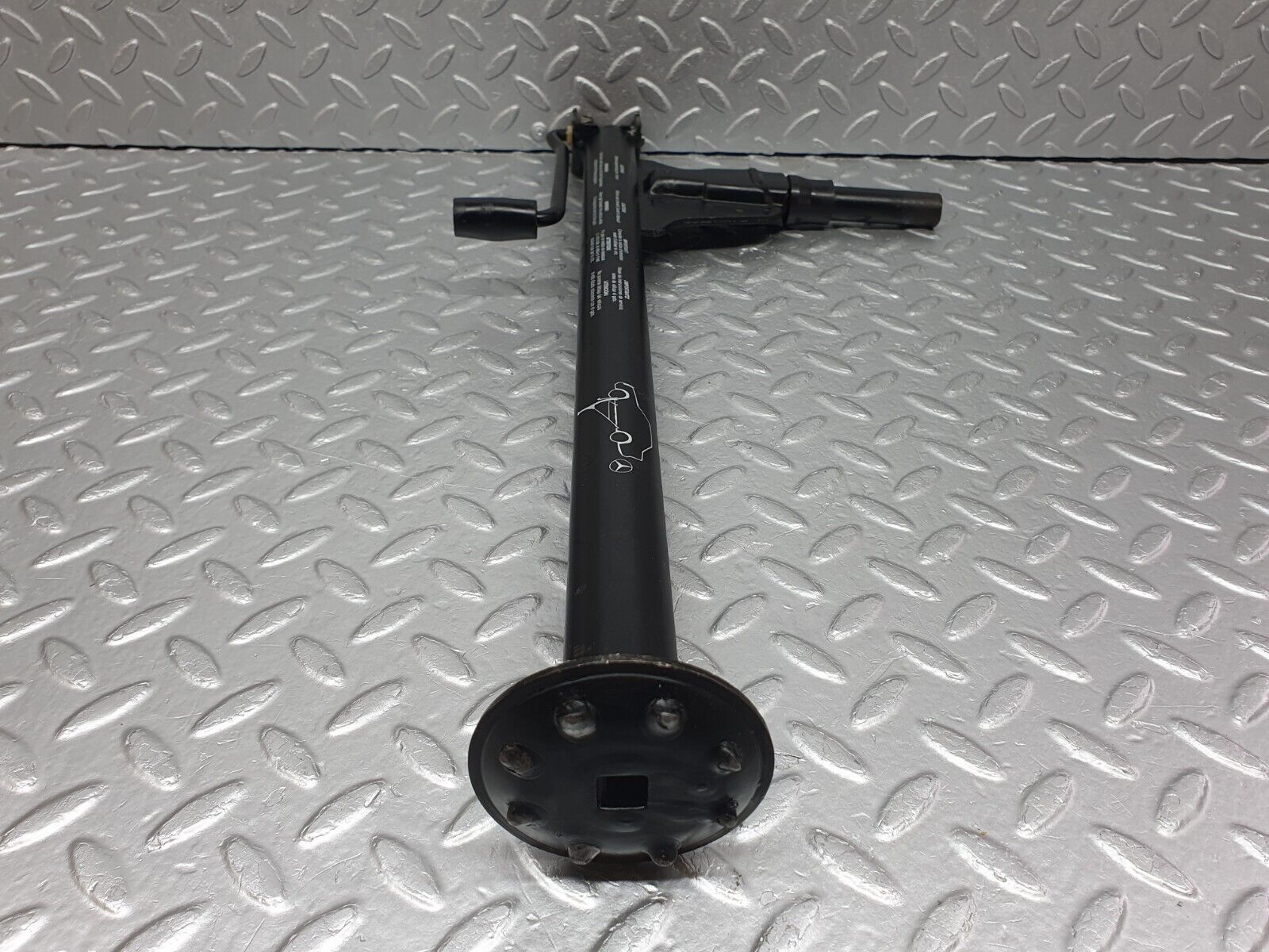 41015 Mercedes-Benz W126 300SE Car Jack 1235830715