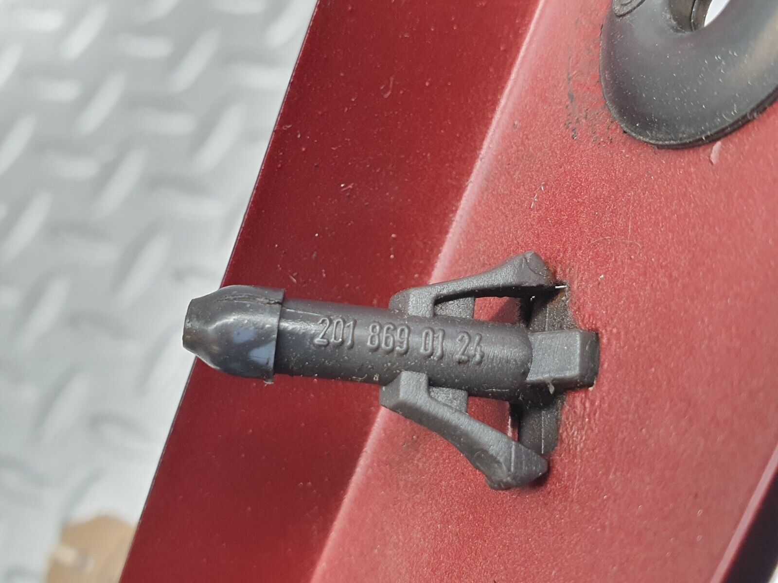 41018 Mercedes-Benz W126 300SE Under Headlight Trim Left Side 2018690124