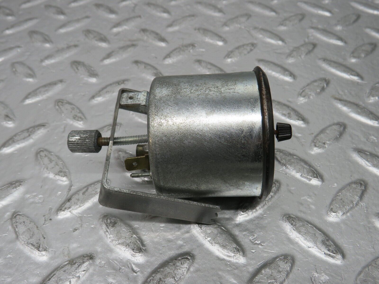 30048 Porsche 924 Dashboard Clock VDO 477919211