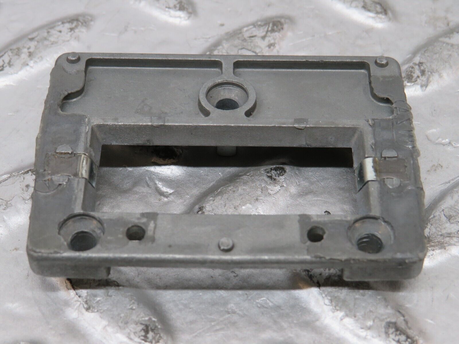 26556 Mercedes-Benz C124 220CE Coupe Rear View Mirror Mount Bracket