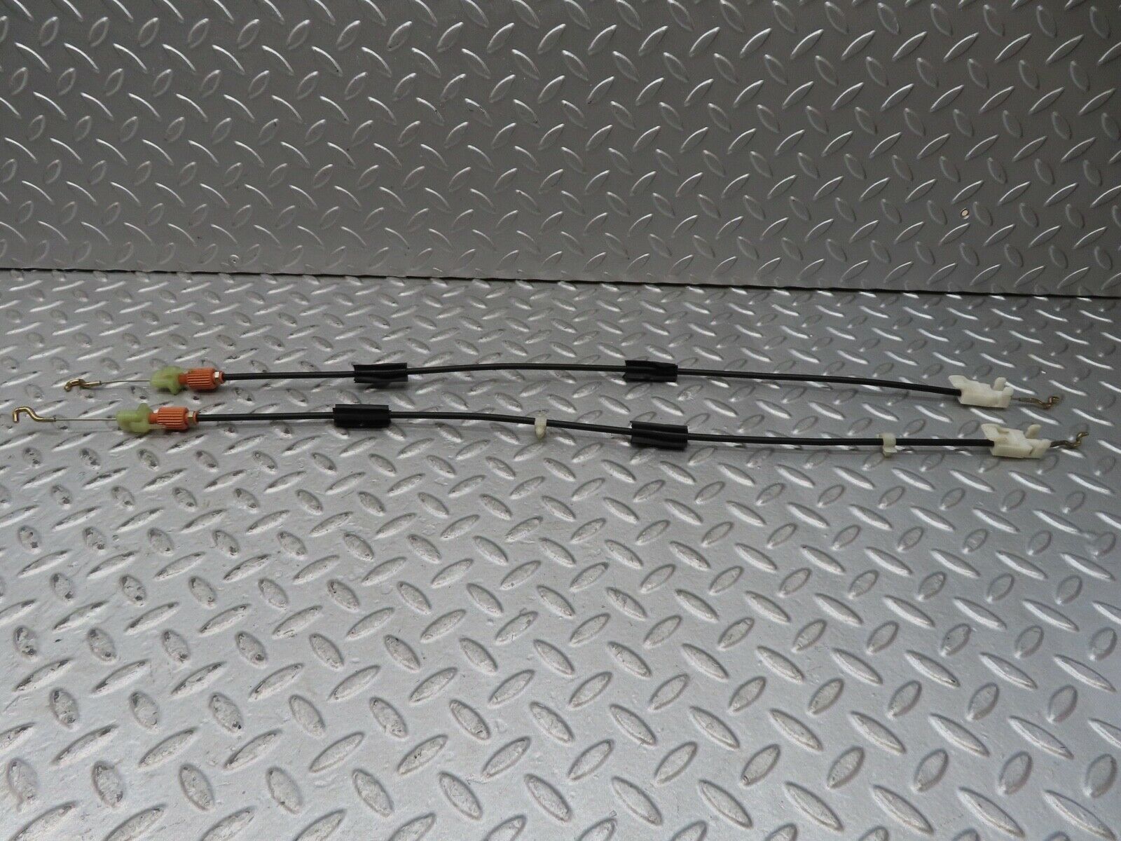 17370 Mercedes-Benz R129 300SL Coupe Heater Control Cable