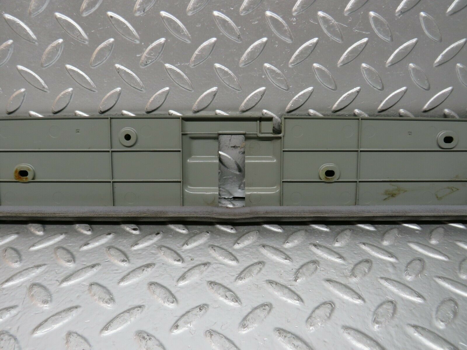 24240 Mercedes-Benz S124 220TE Wagon Tailgate Cover Panel Grey 1247470635