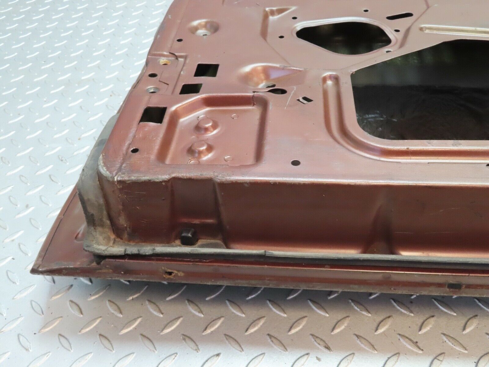 18808 Mercedes-Benz W116 Front Right Door