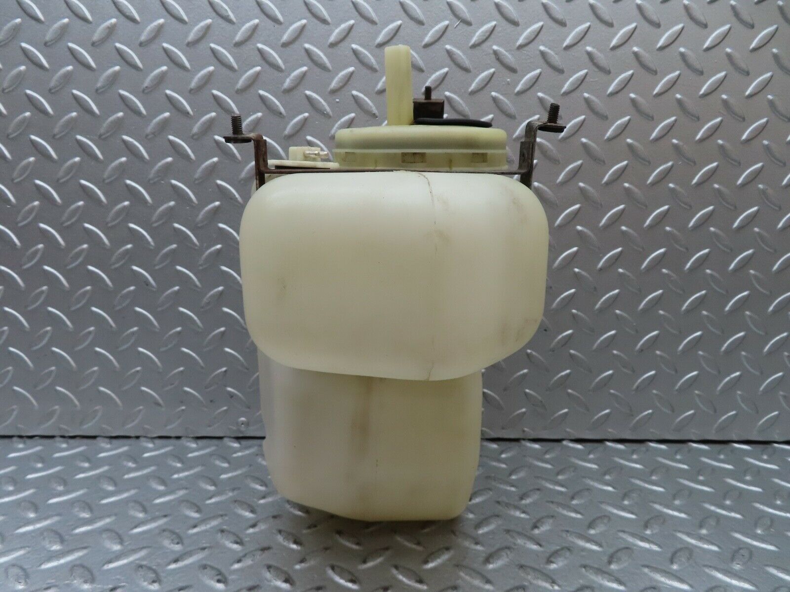 19648 Mercedes-Benz C140 CL420 Coupe Washer Fluid Reservoir Tank 1408600260