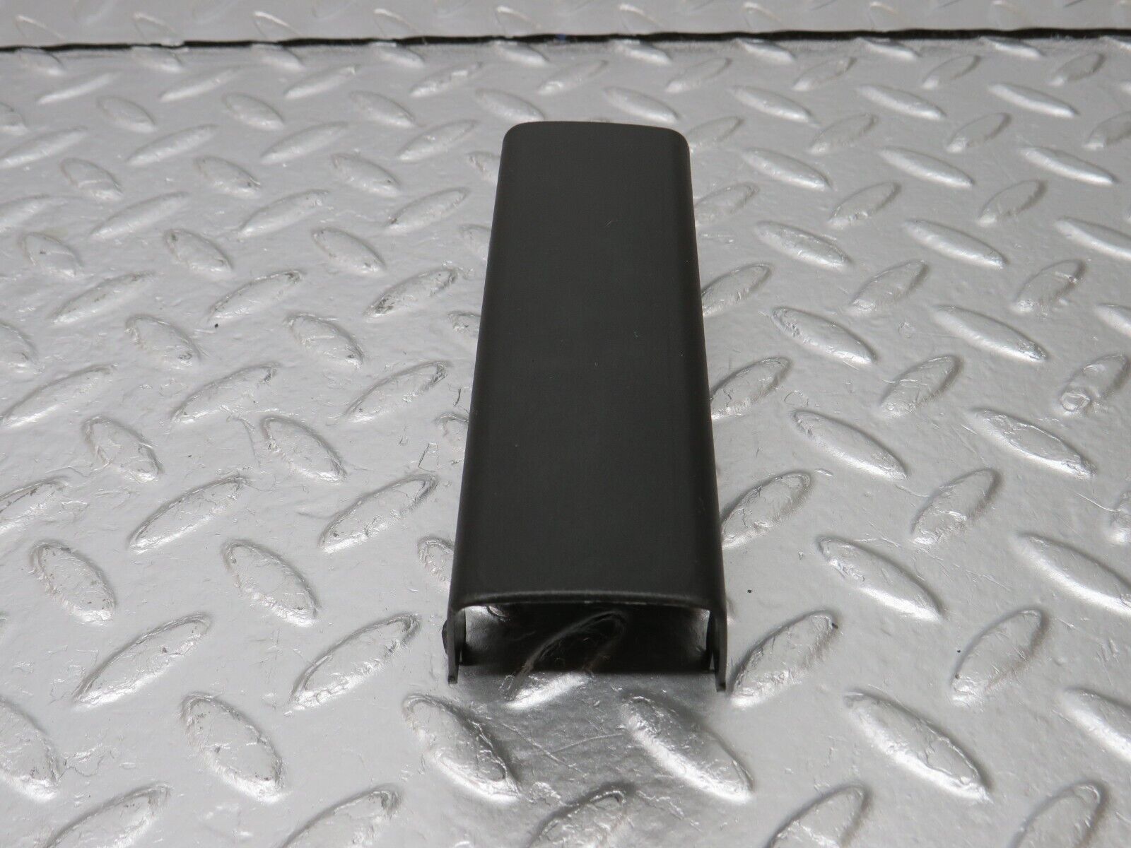 34066 Mercedes-Benz W124 260E Dash Harness Connector Cover 1248210038