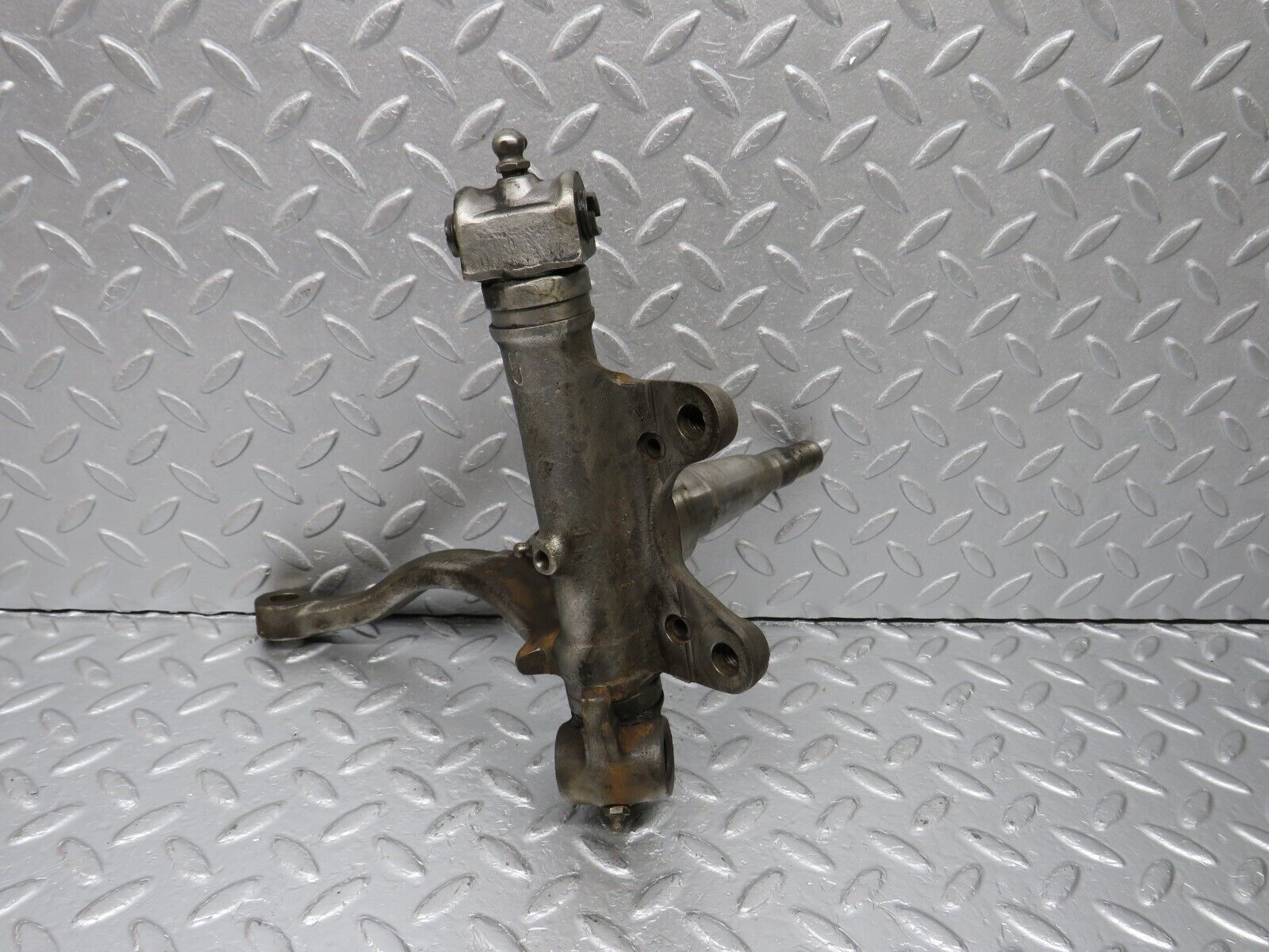 40395 Mercedes-Benz W110 230 Front Left Steering Knuckle