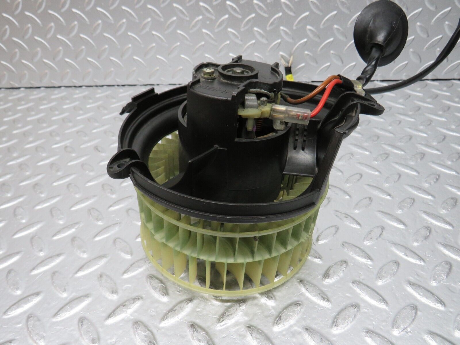 30423 Mercedes-Benz W124 230E Heater Blower Motor