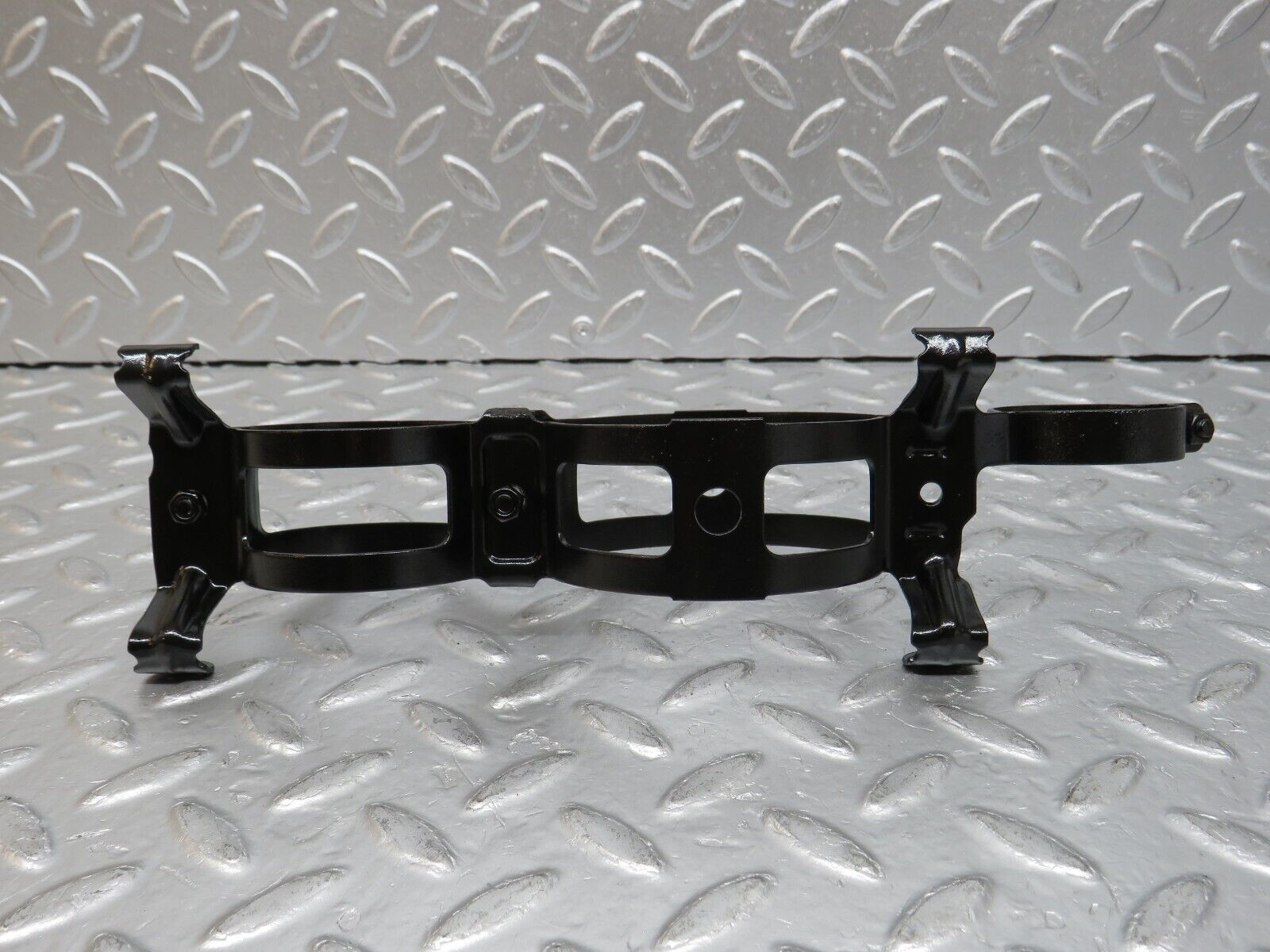 32535 Mercedes-Benz S124 300TE Wagon Fuel Pump Fuel Filter Bracket Holder