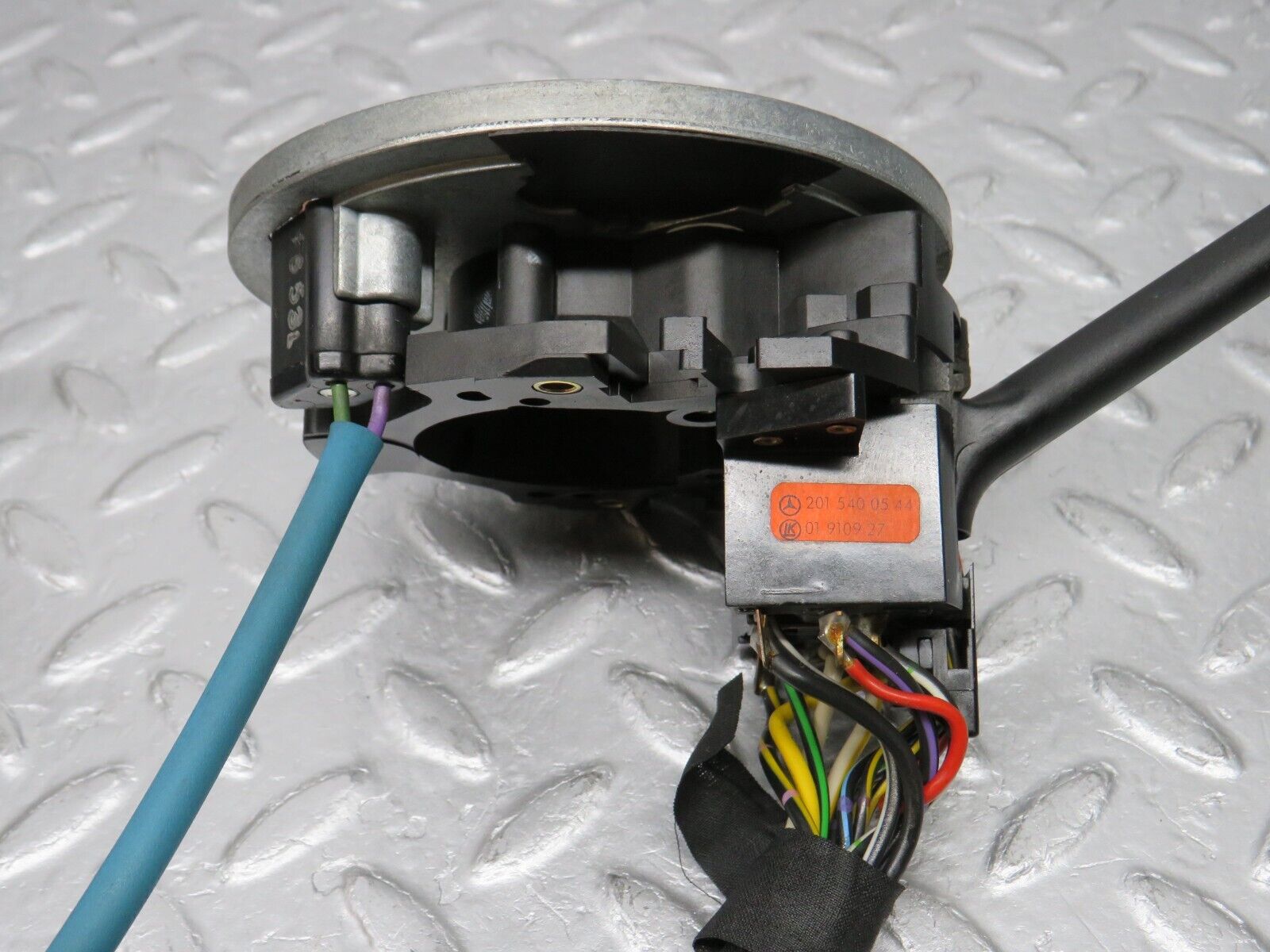 38768 Mercedes-Benz W201 190E 2.6L Indicator Wiper Stalk & Contact Plate 2015400544 1244620597