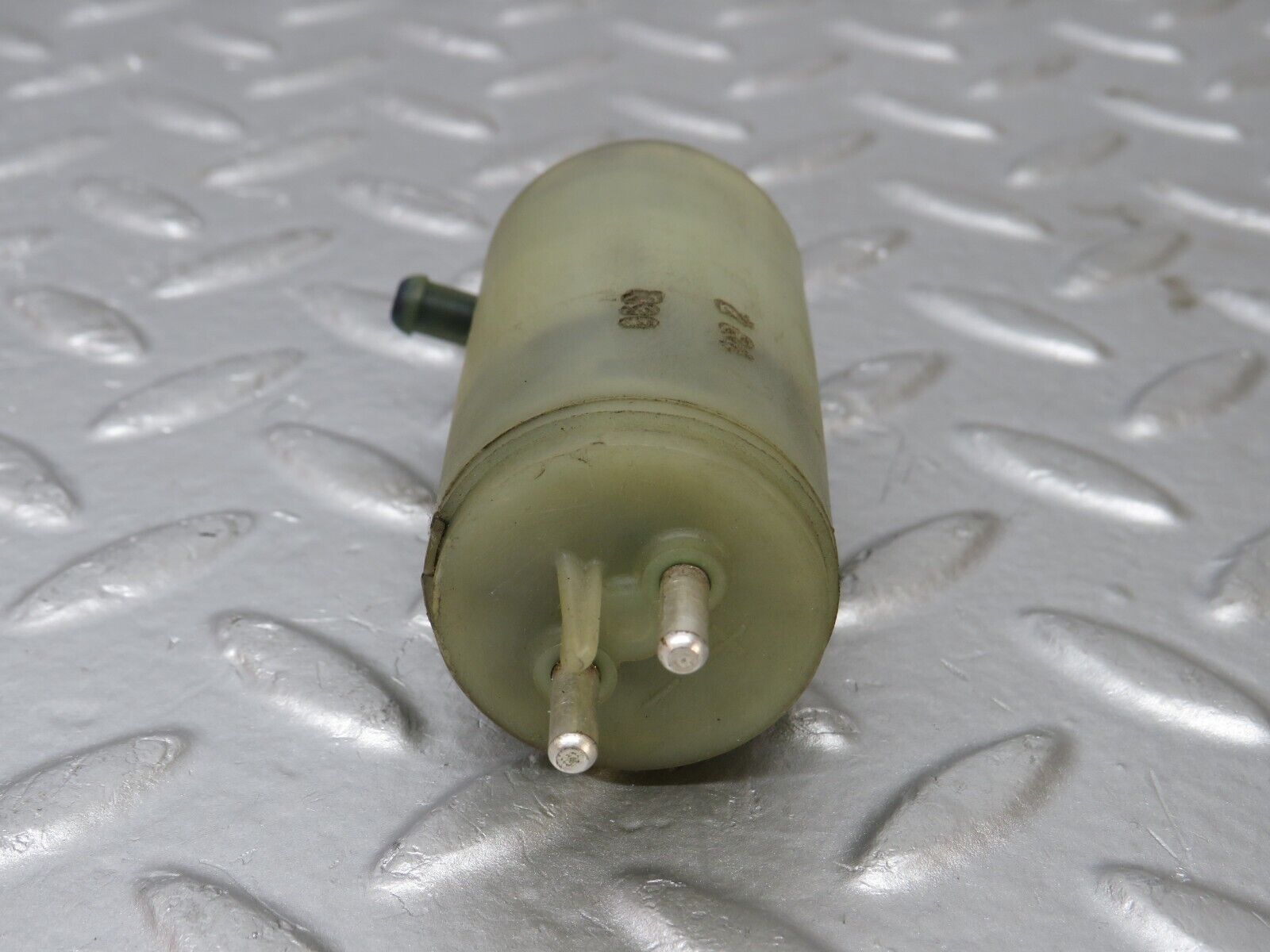 33918 Mercedes-Benz W124 260E Windscreen Washer Pump VDO