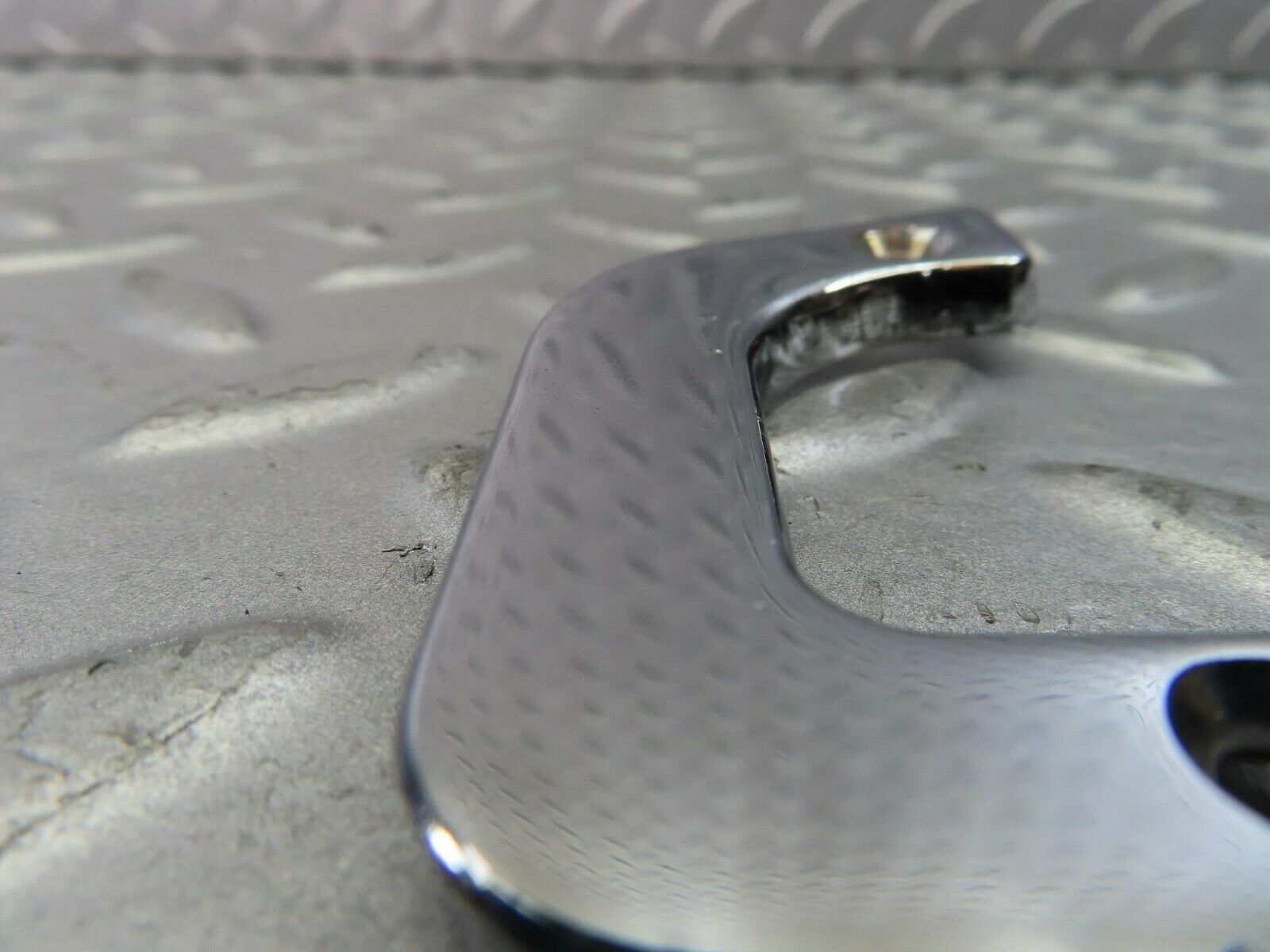 9053 Mercedes-Benz W115 Right Interior Chrome Door Latch Trim