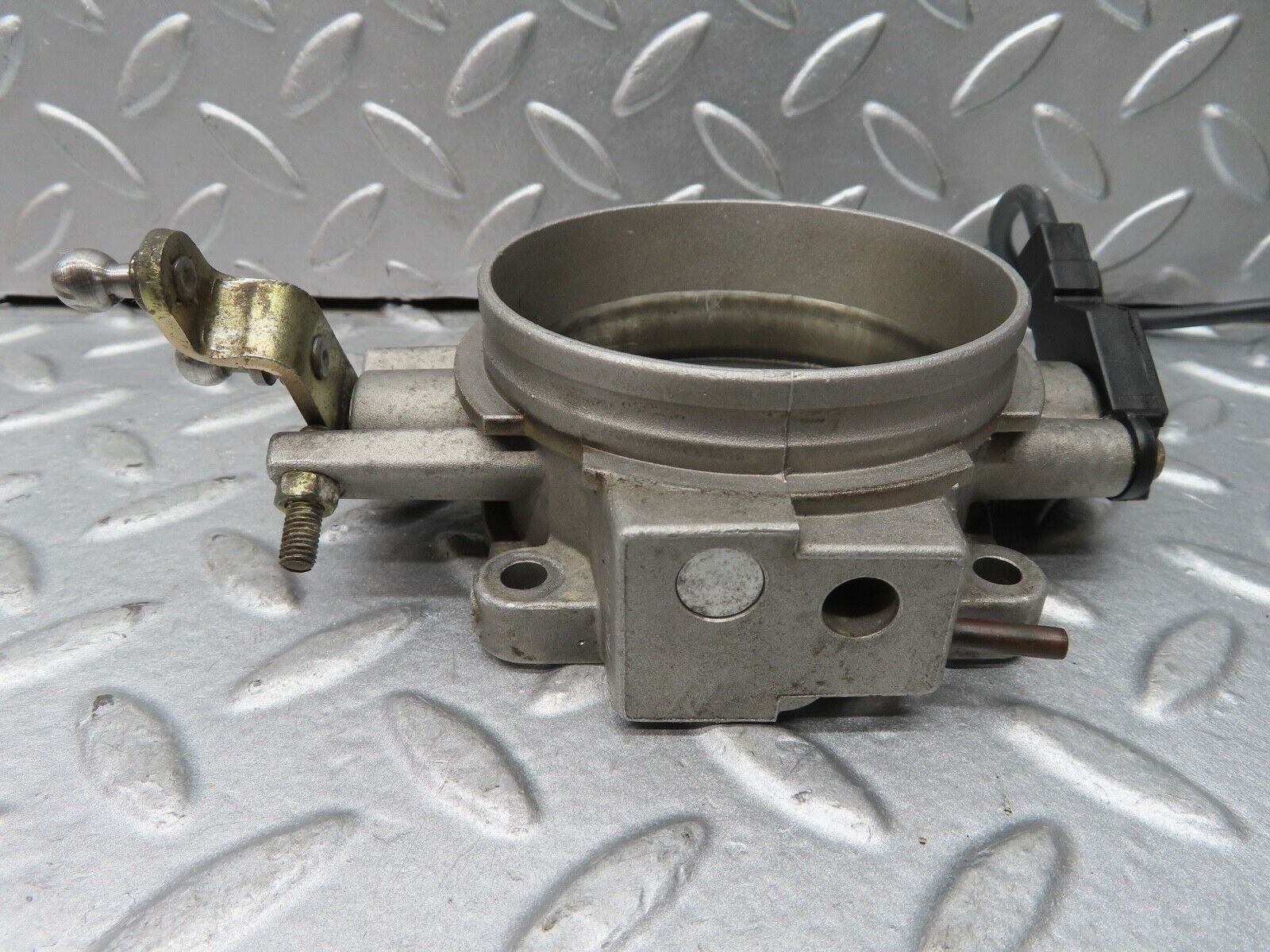 17315 Mercedes-Benz R129 300SL Coupe Throttle Body Valve With Switch