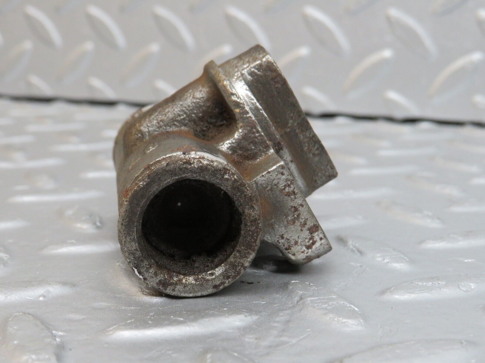 40504 Mercedes-Benz W110 230 Rear Brake Shoes Accessories Left And Right