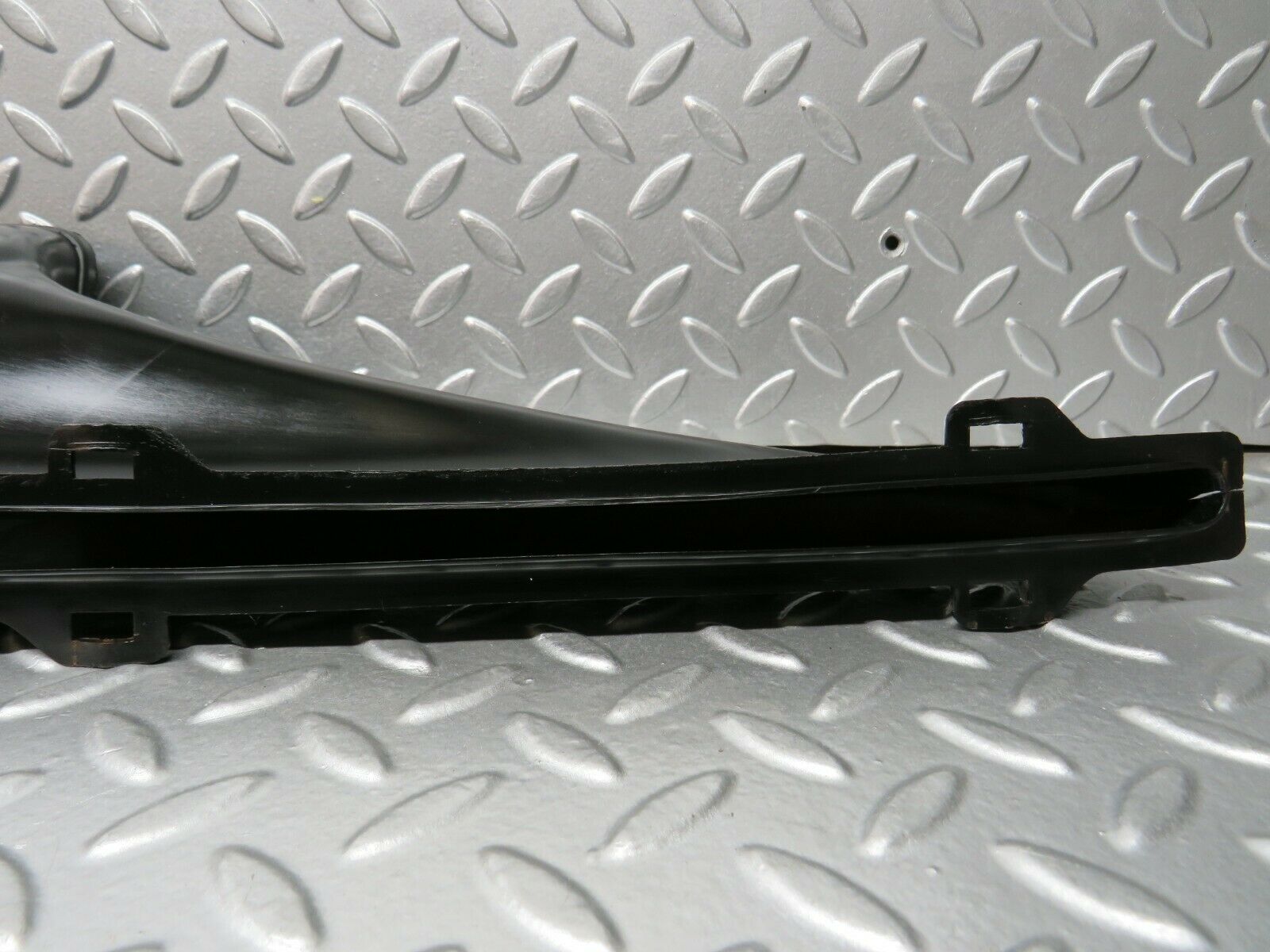 23310 Mercedes-Benz W116 350SE Dashboard Air Vent Duct Pair 1168300319