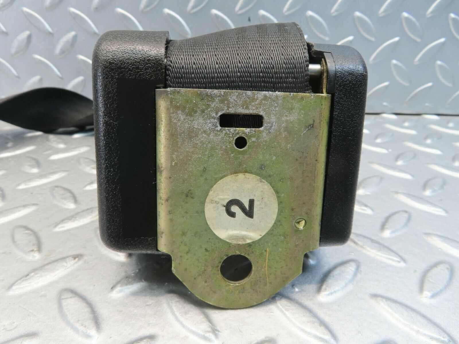 11433 Mercedes-Benz C123 230CE Coupe Rear Left Seat Belt 1238608985