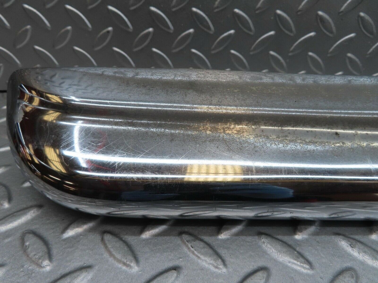 12603 Mercedes-Benz W108 280SE 3.5 Rear Left Upper Bumper Corner