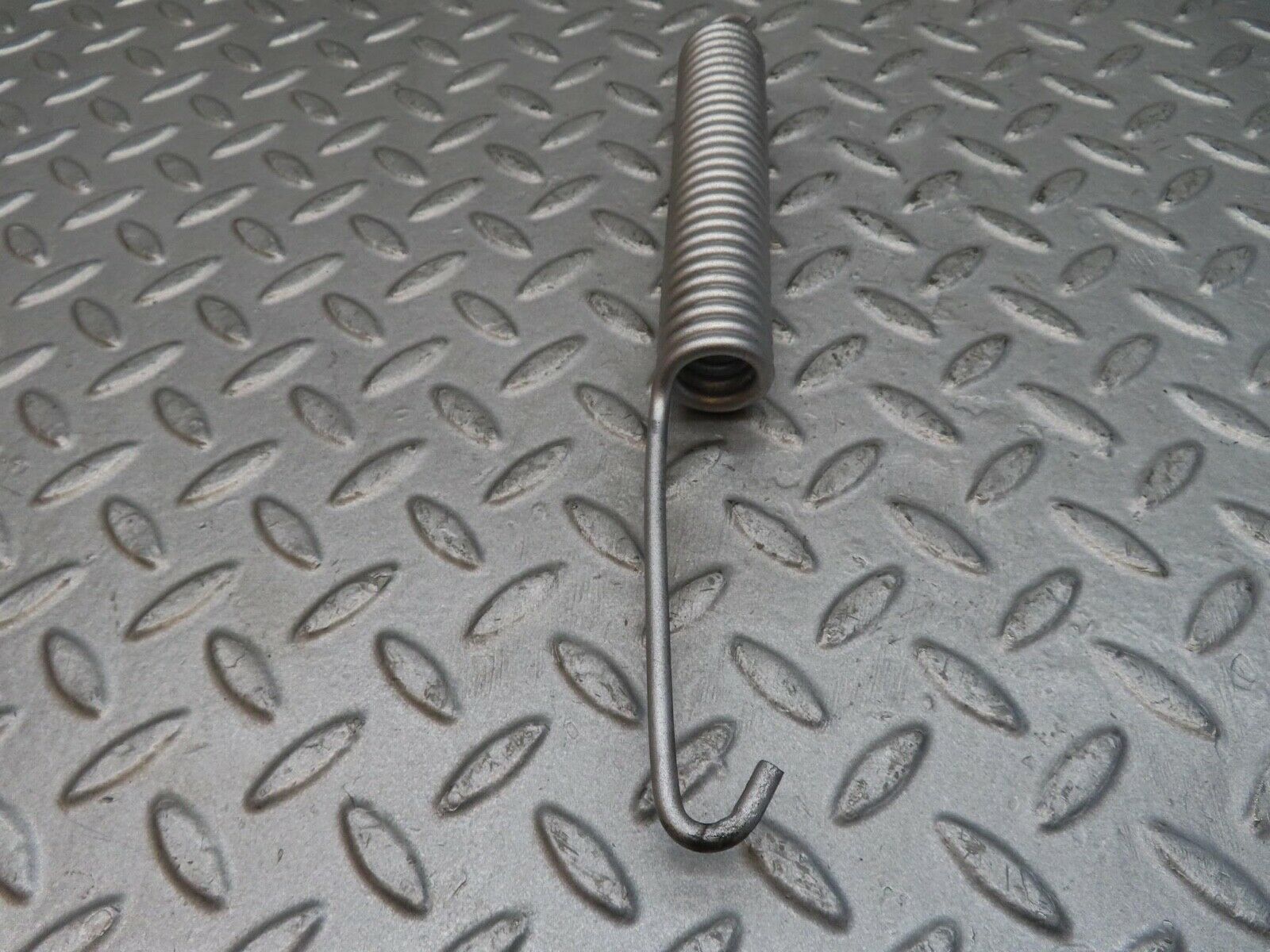 12347 Mercedes-Benz W108 Bonnet Hinge Spring