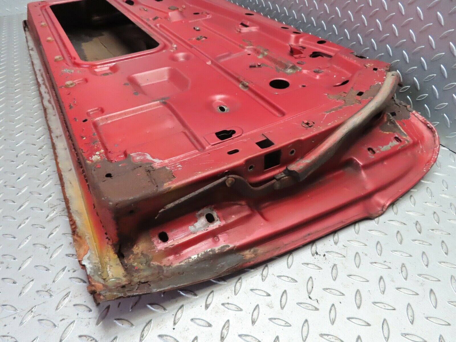 20217 Mercedes-Benz W114 280CE Coupe Left Door