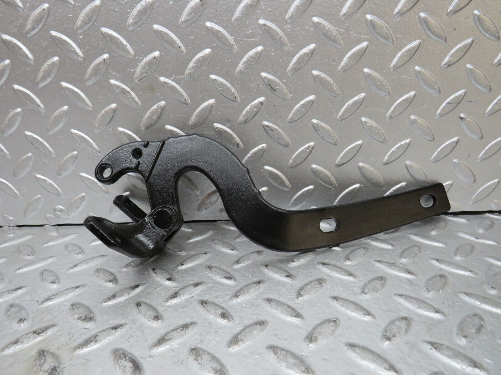 27743 Mercedes-Benz S124 300TE Trunk Lid Hinge Left Side 1247430351 1247430121