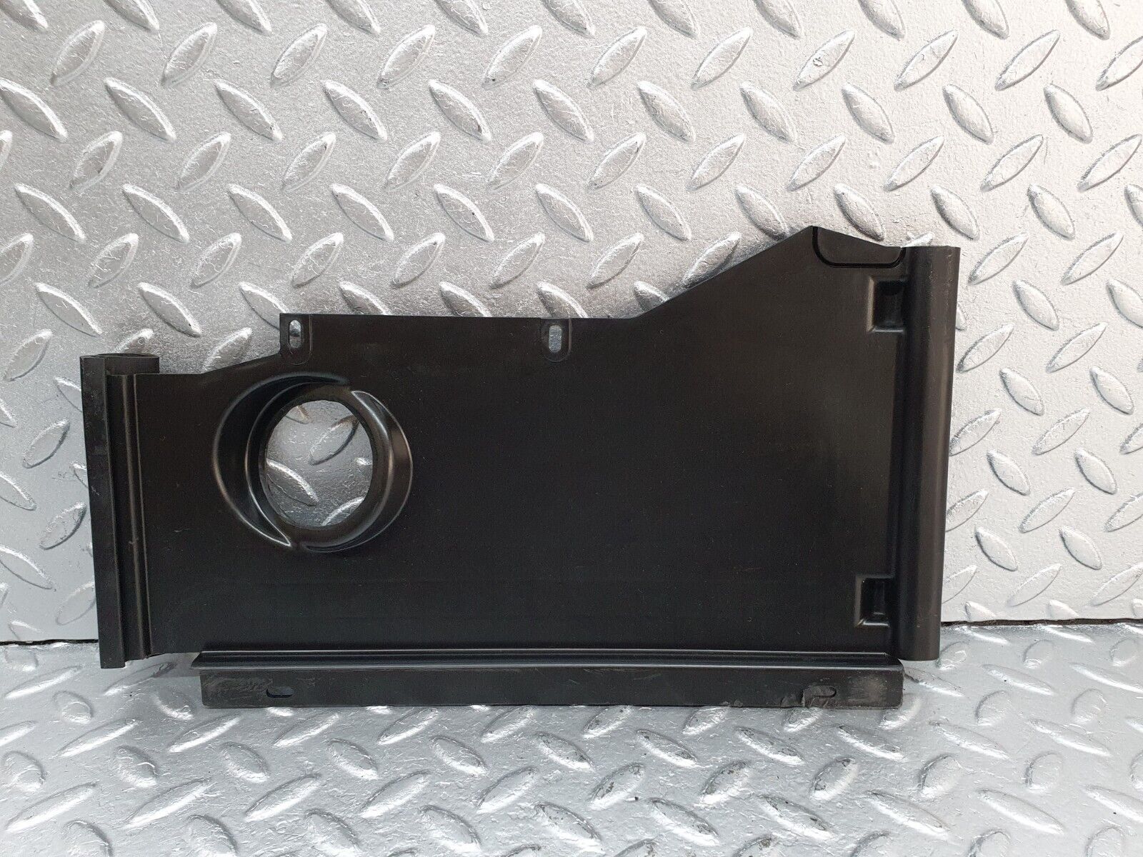 41549 Mercedes-Benz W124 200E Radiator Fan Shroud Cover 1245051588