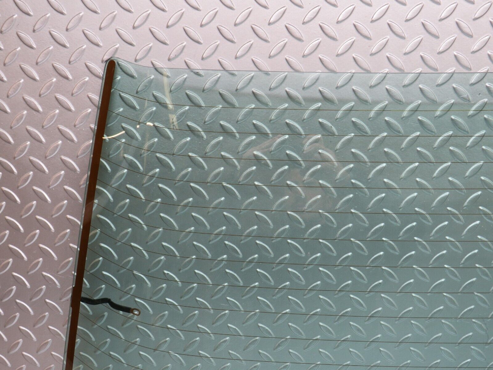 33806 Mercedes-Benz W201 190E 2.0L Rear Heated Windscreen Glass