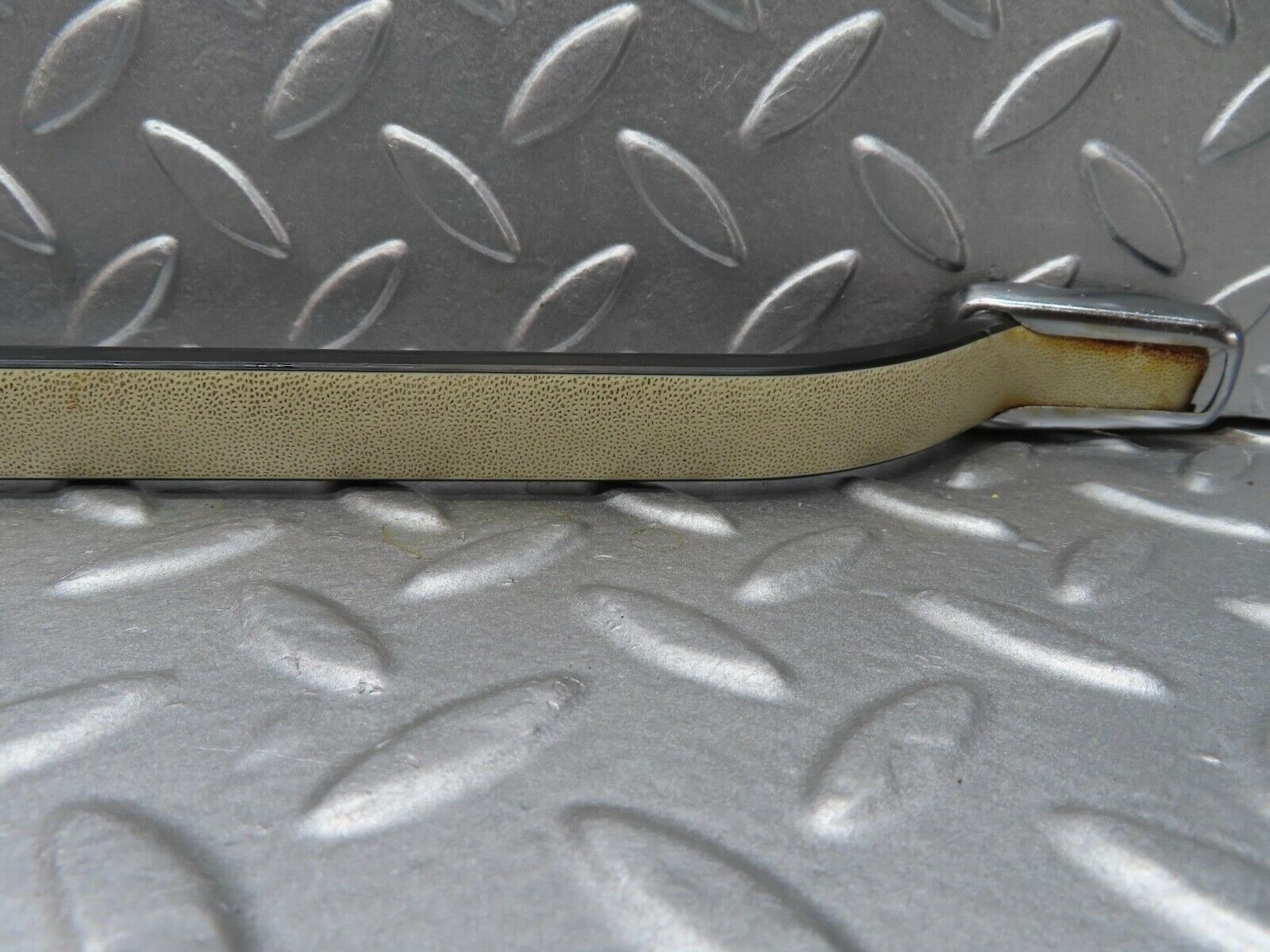 14011 Mercedes-Benz C107 280SLC Front Right Interior Roof Grab Handle