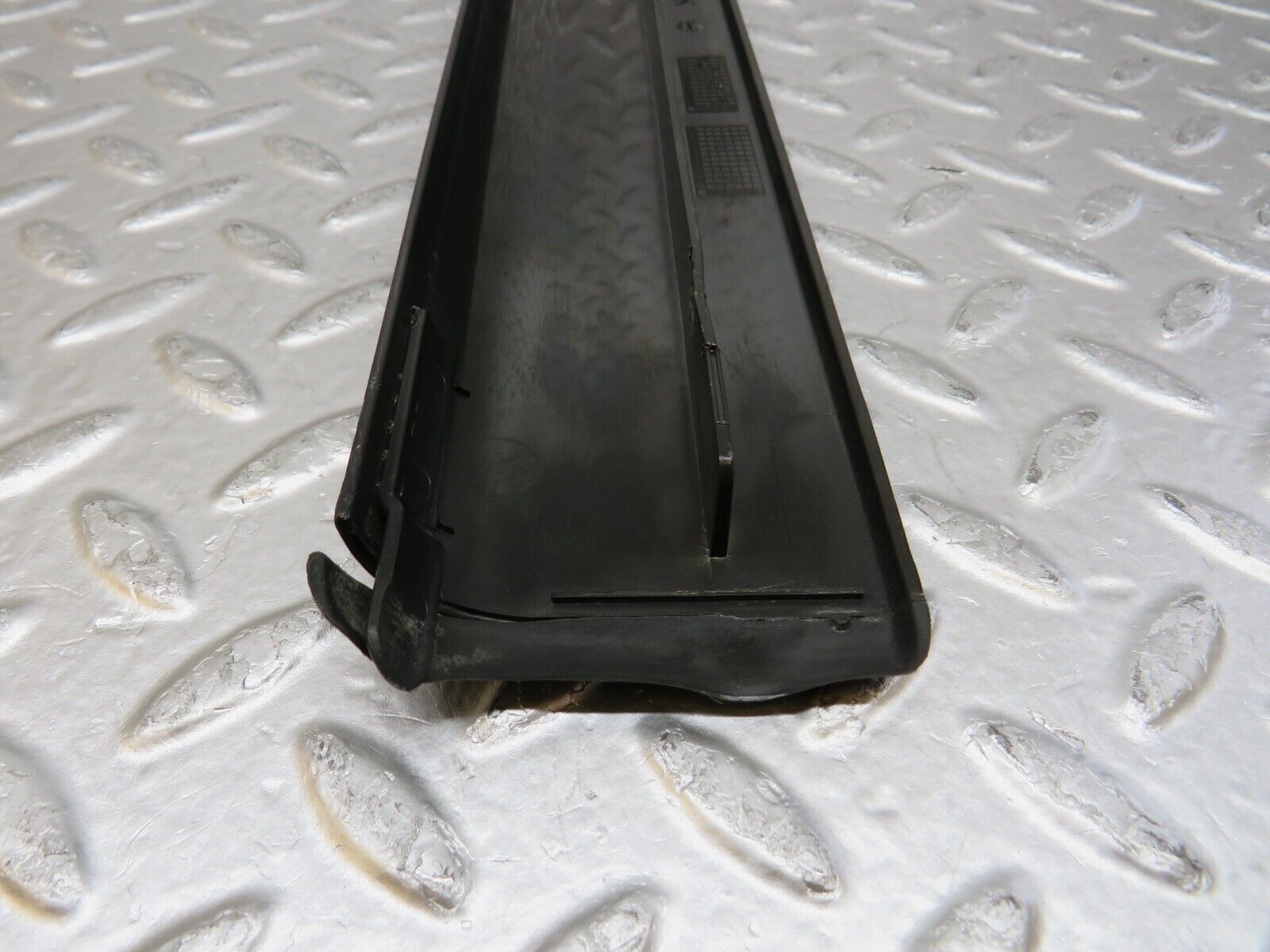 34855 Mercedes-Benz W210 320E Front Right Door Sill Trim Grey 2106802235