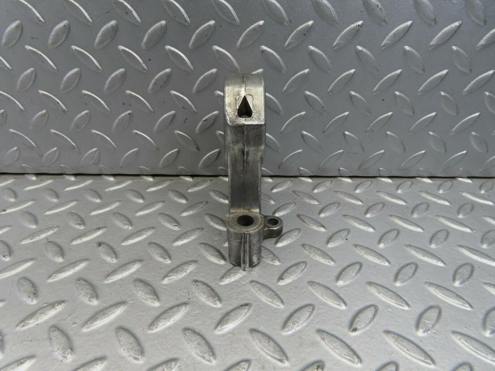 8966 Mercedes-Benz W108 Camshaft Tower Bearing 1140510916