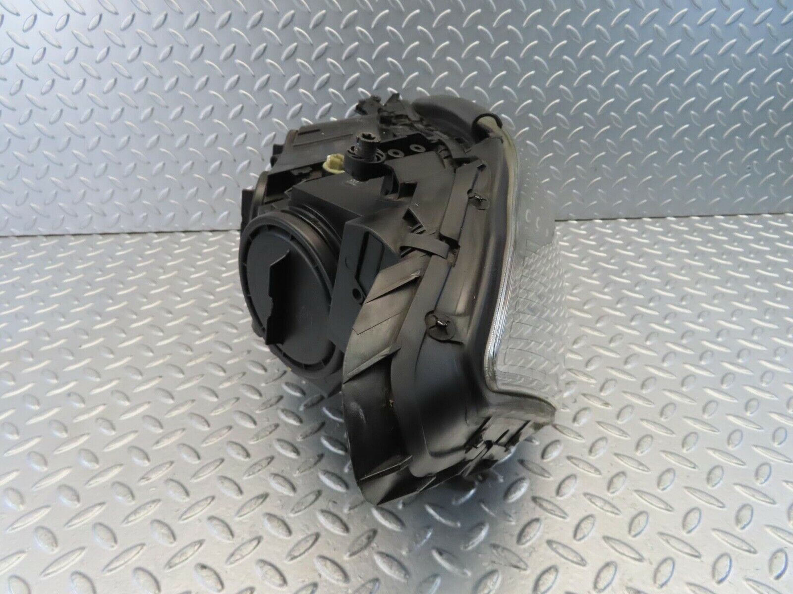 11219 Mercedes-Benz W221 S320 Headlight Lamp Right Side 1305235874