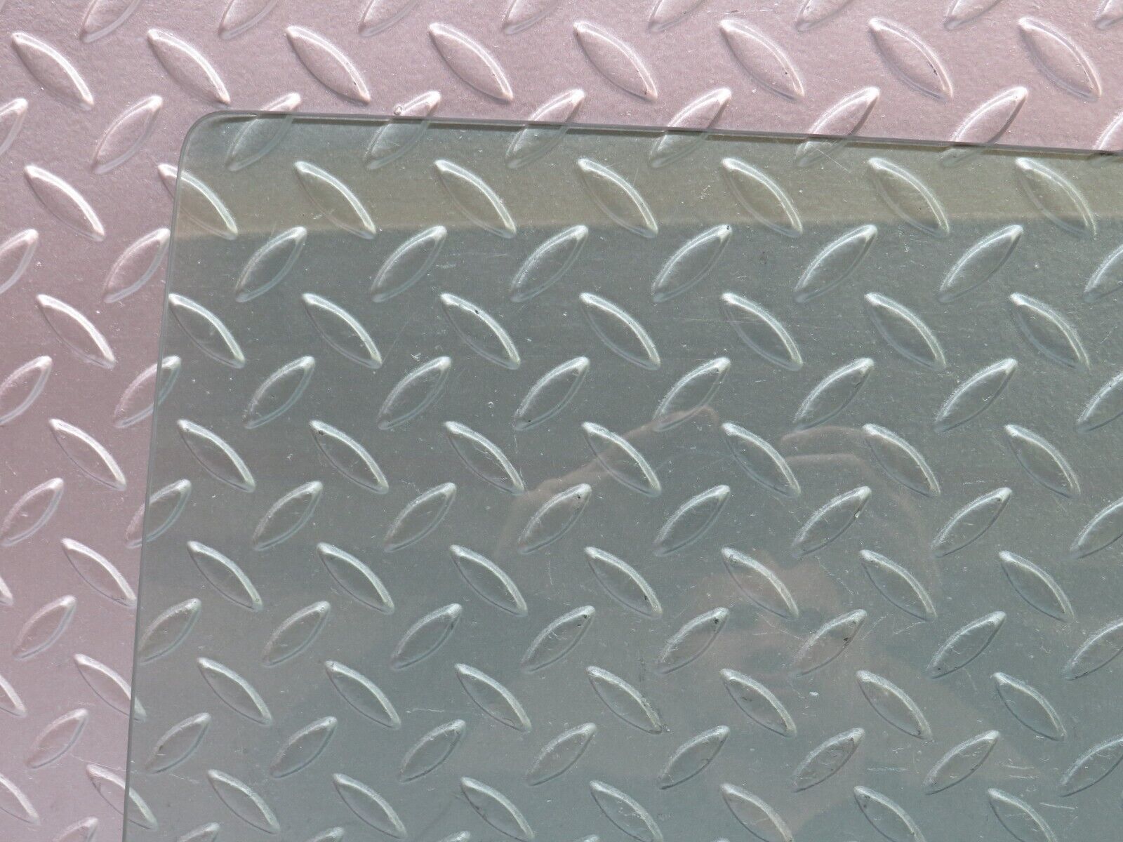 36565 Mercedes-Benz W201 190E 2.0L Rear Left Door Window Glass