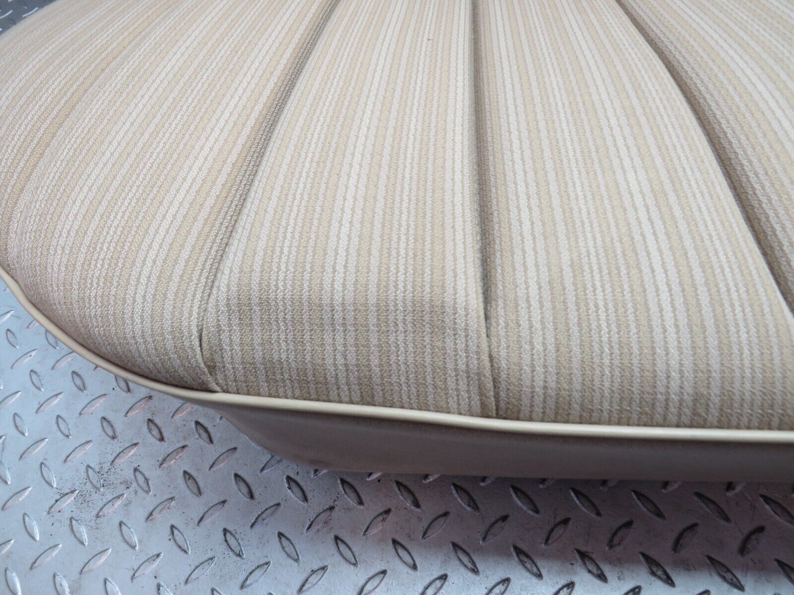 29491 Mercedes-Benz W124 230E Rear Seat