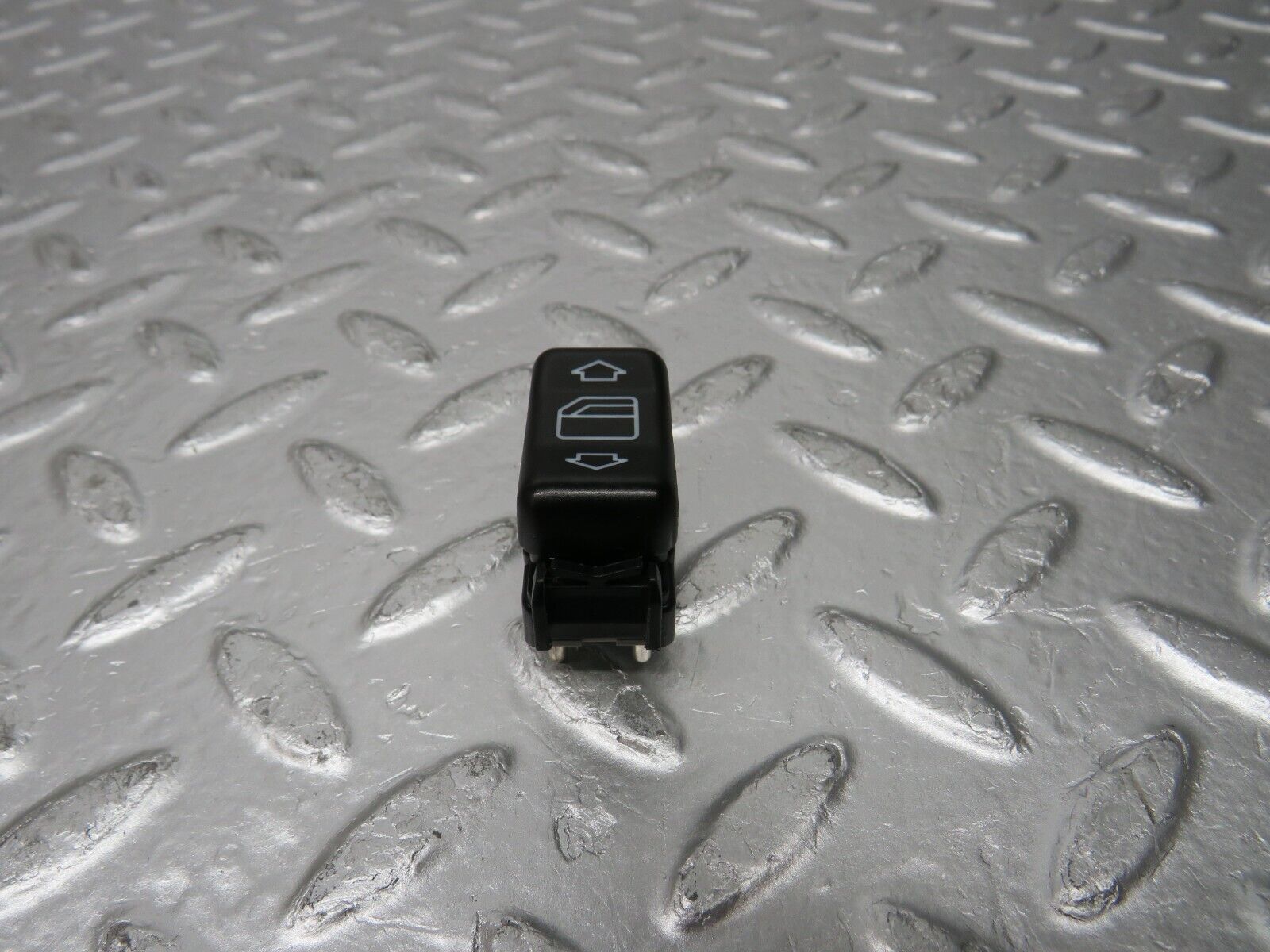 30517 Mercedes-Benz W124 230E Electric Window Switch Left Side 1248208910