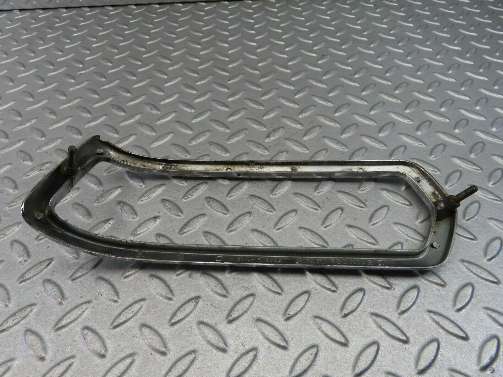8100 Mercedes-Benz W108 Tail Light Chrome Frame Right 1088260259