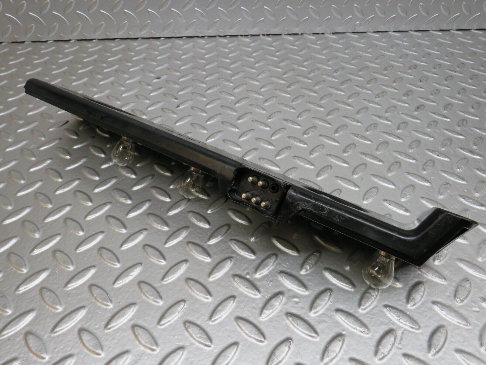 25424 Mercedes-Benz W123 200 Tail Light Bulb Holder Left