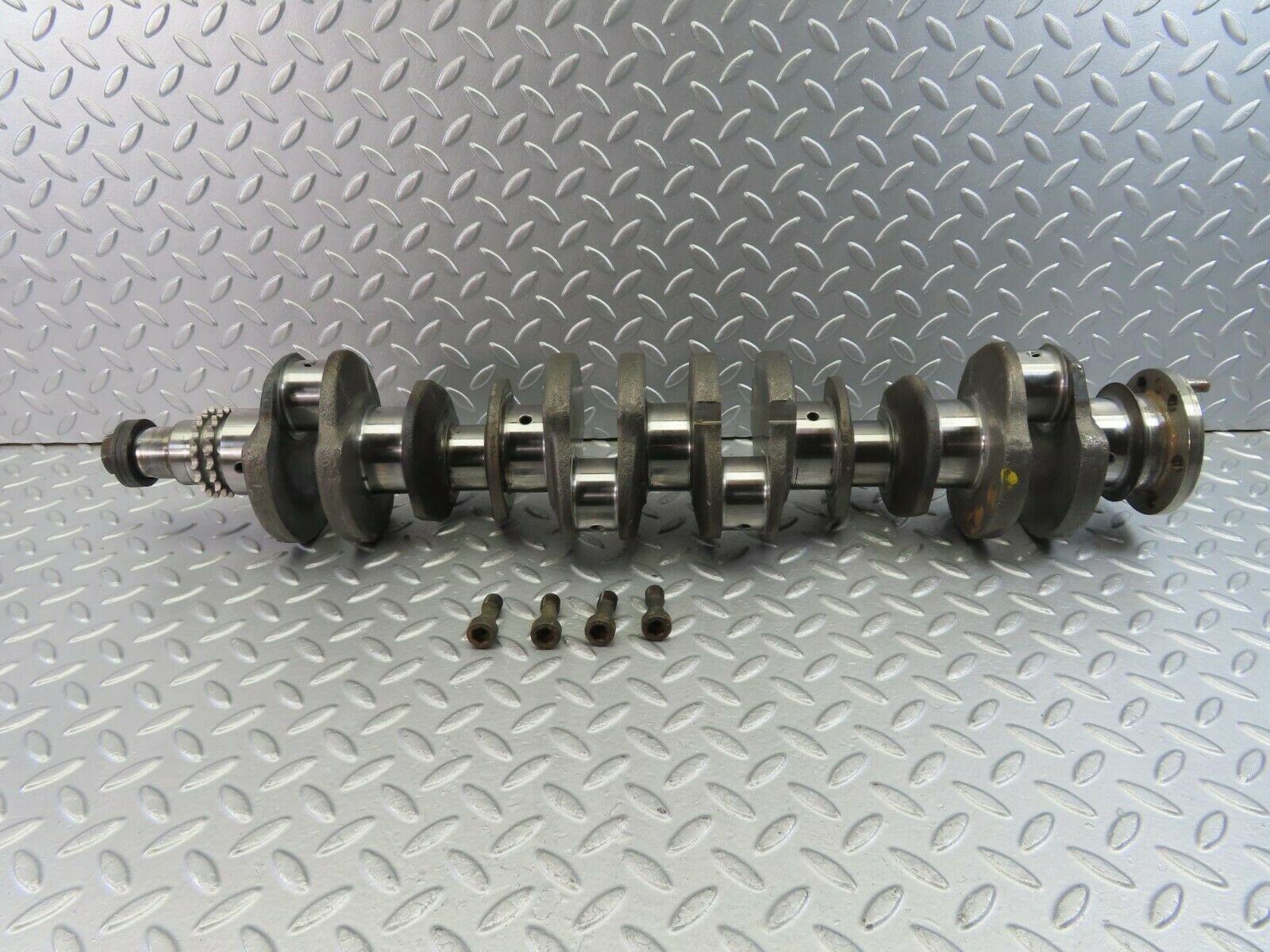 10165 Mercedes-Benz W108 Crankshaft 1140310001