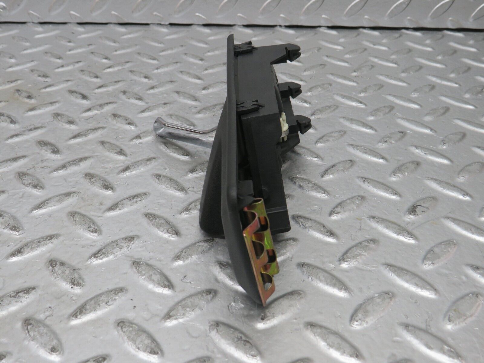 27515 Mercedes-Benz S124 300TE Rear Right Interior Door Handle 1247600261