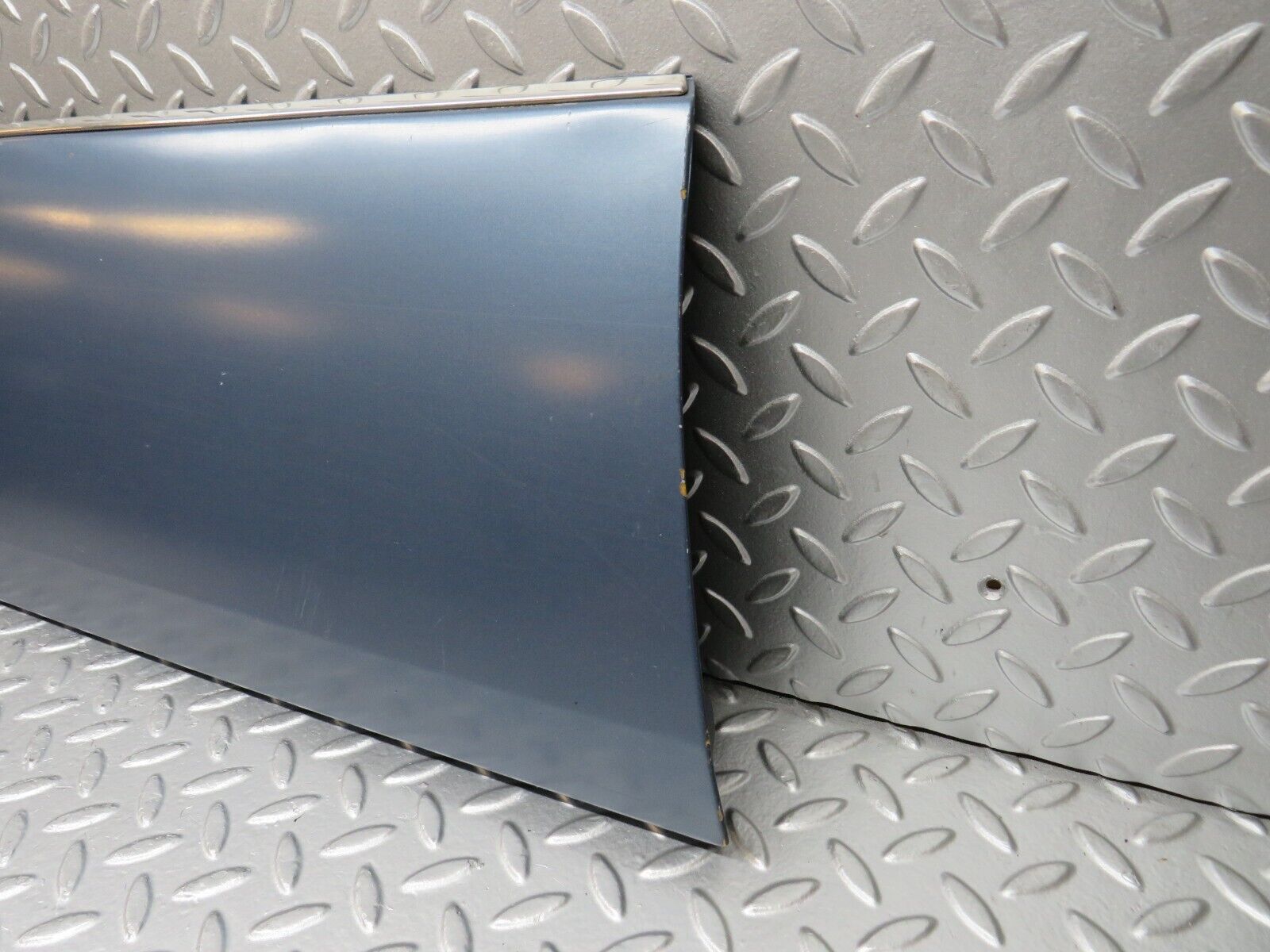 31281 Mercedes-Benz S124 220TE Wagon Front Left Door Lower Trim 1246901540