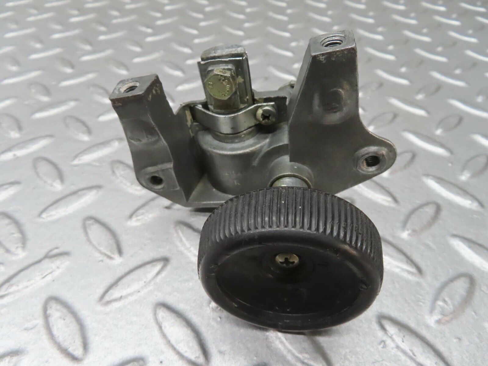 13205 Mercedes-Benz W111 220S Vent Window Regulator Left