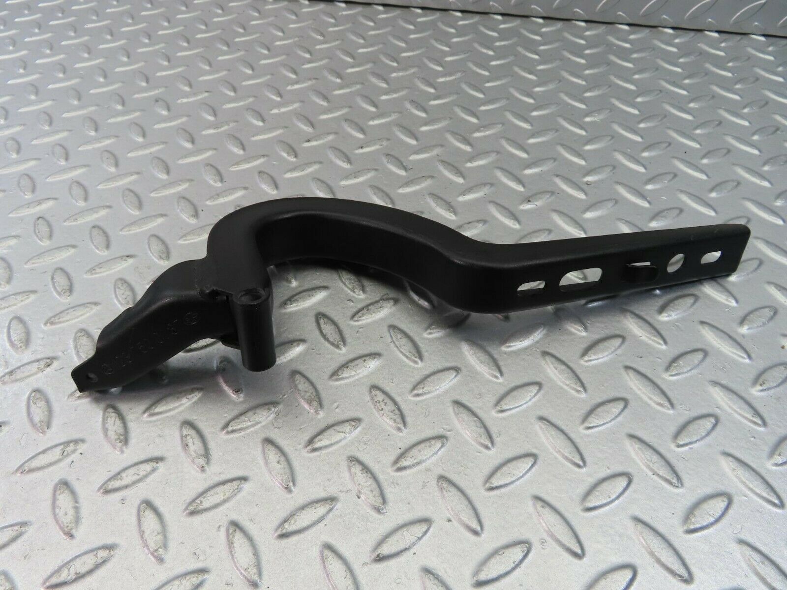 8958 Mercedes-Benz W123 Trunk Lid Hinge Left Side 1237500187