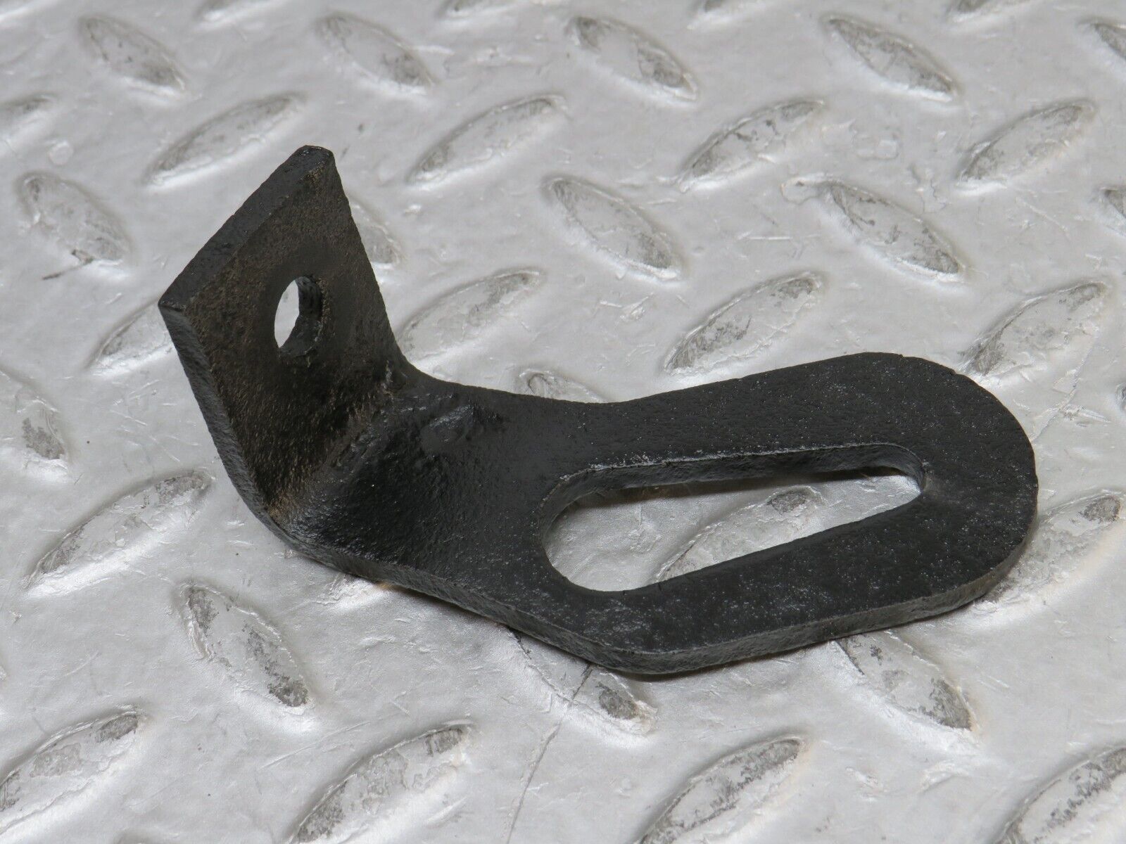 37361 Mercedes-Benz W109 300SEL Front Bumper Bracket Left Side