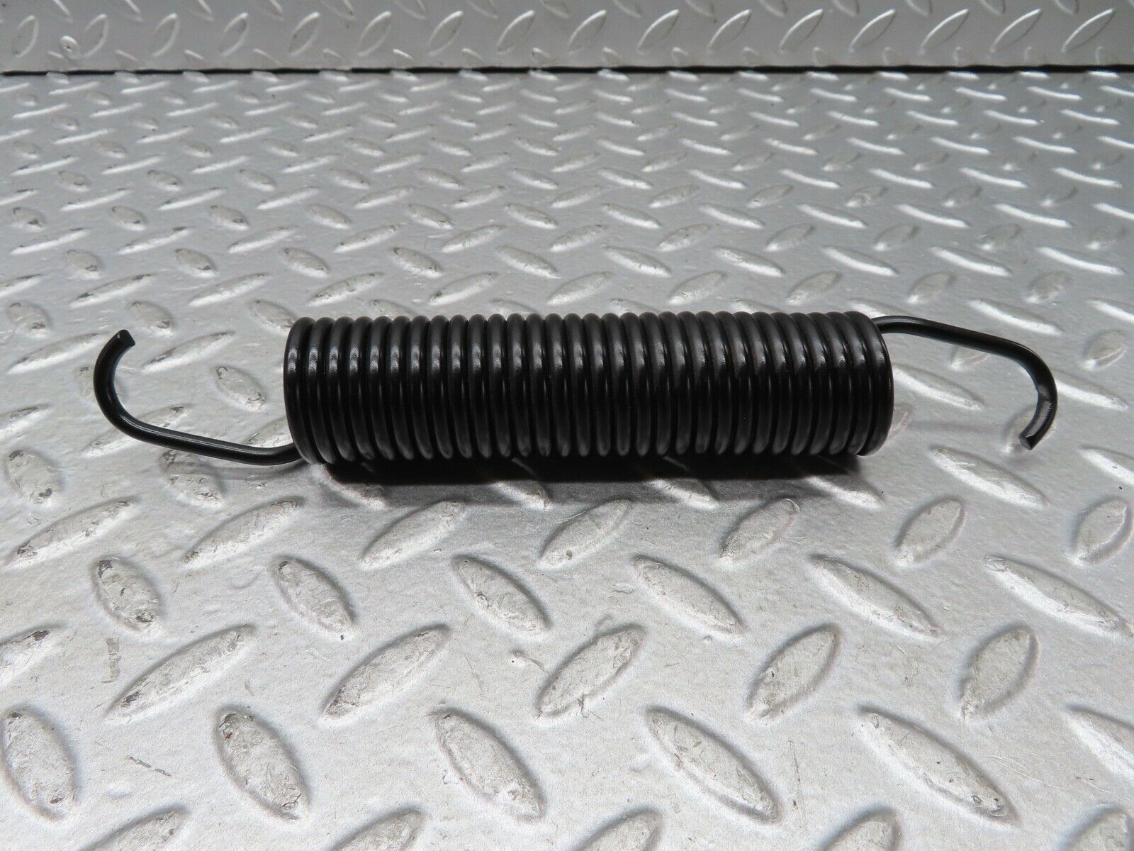 19090 Mercedes-Benz W123 300D Trunk Lid Hinge Spring