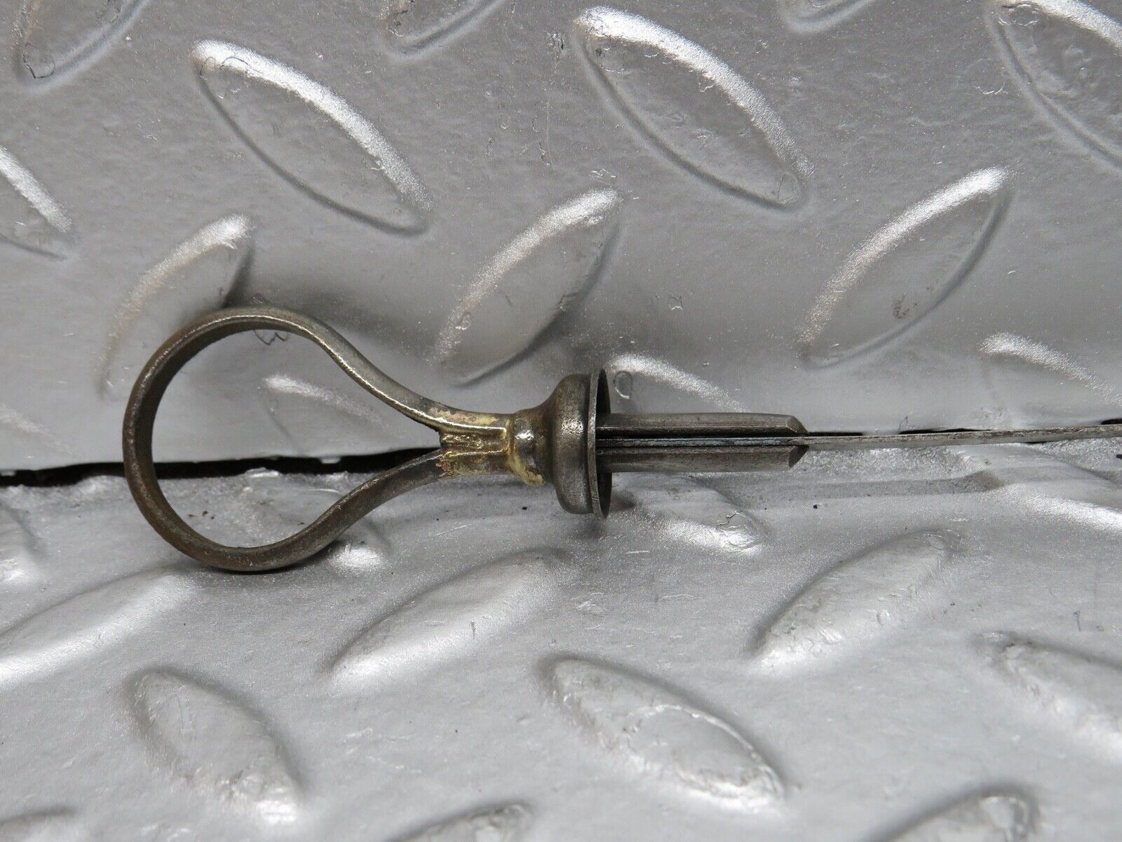 0403 Mercedes-Benz W120 180D Ponton Oil Dipstick