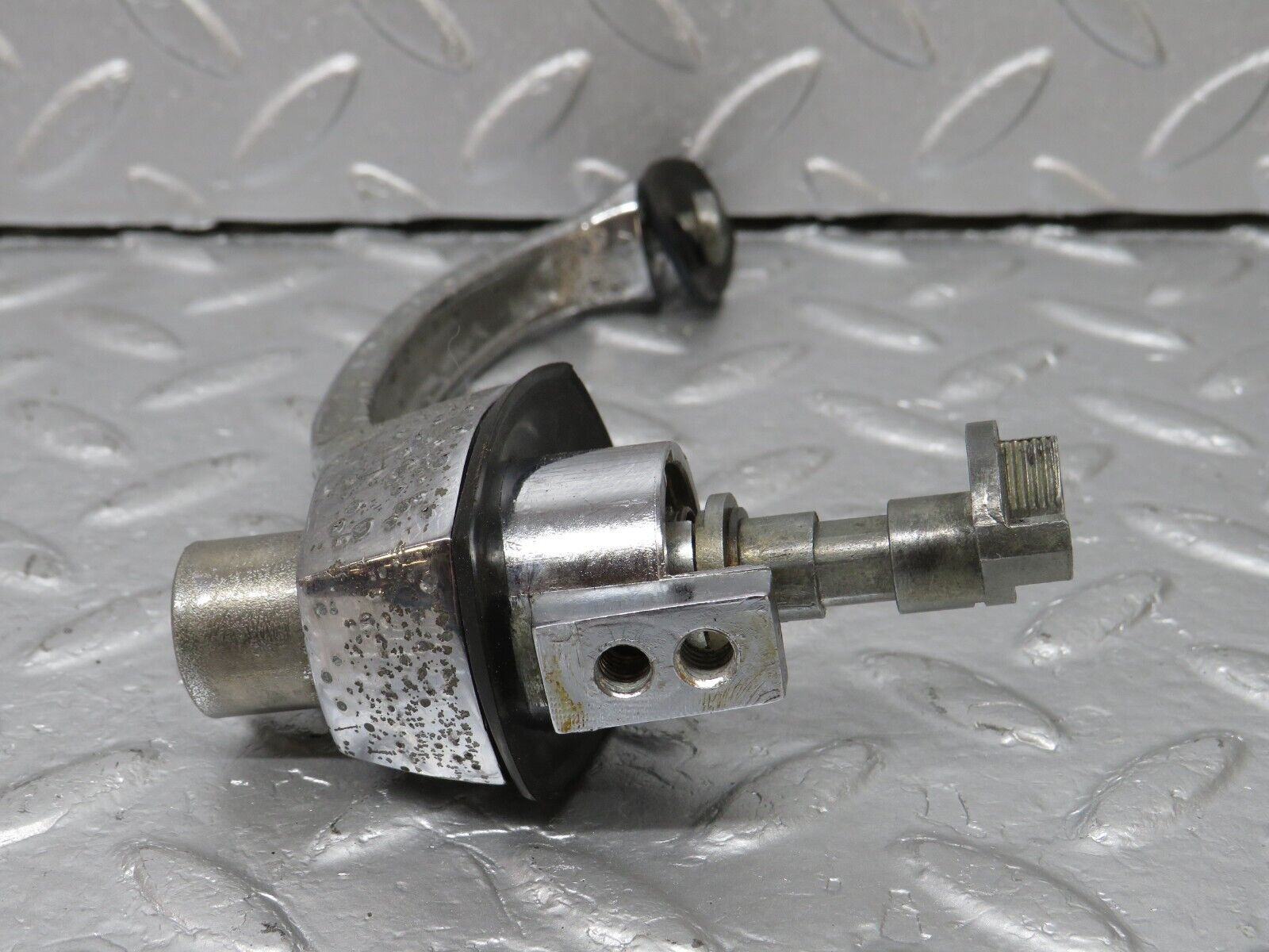 40279 Mercedes-Benz W110 230 Front Left Door Exterior Handle No Key