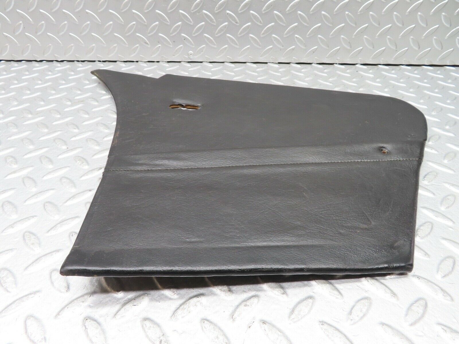 18459 Mercedes-Benz W111 220SE Coupe Front Left Kick Panel Black